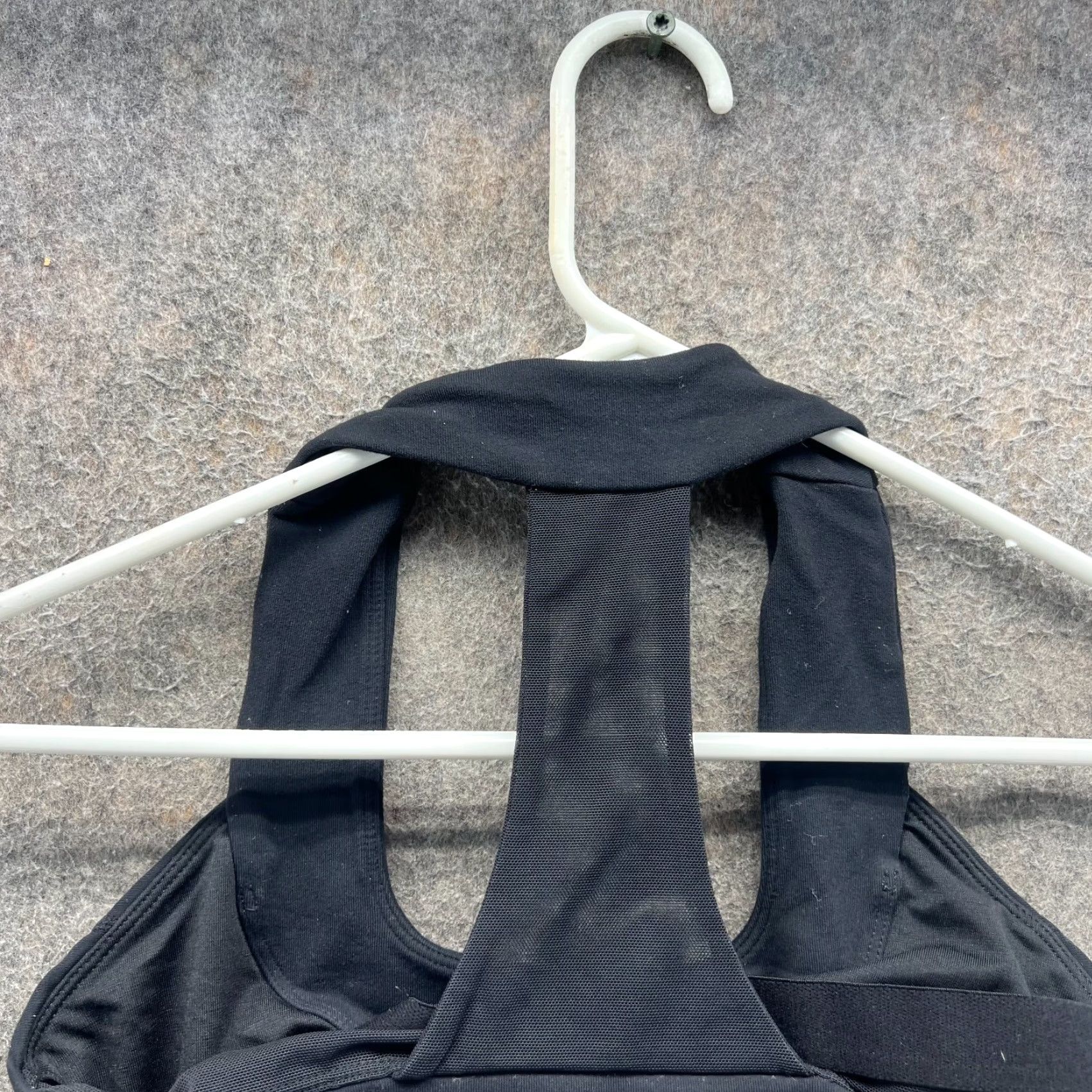 Lululemon VINTAGE? No. Lululemon Tank Top Women 0 Black Racerback Athletic Yoga Built In Bra Sleeveless Shirt Size XS / US 0-2 / IT 36-38 - 4 Thumbnail