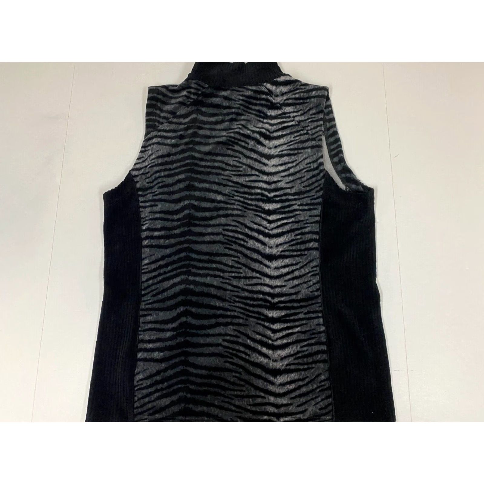 Jones New York Jones New York Womens Vest M Black Full Zip Sport Stretch Quilted Knit Sleeveless Jersey 2000s Womens Size M / US 6-8 / IT 42-44 - 6 Thumbnail