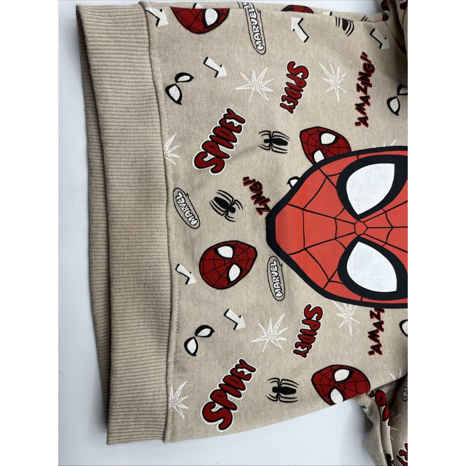 Marvel Comics Marvel Spider-Man Boys Hoodie Size 6 & Spider-Man Slippers Size ONE SIZE - 8 Thumbnail