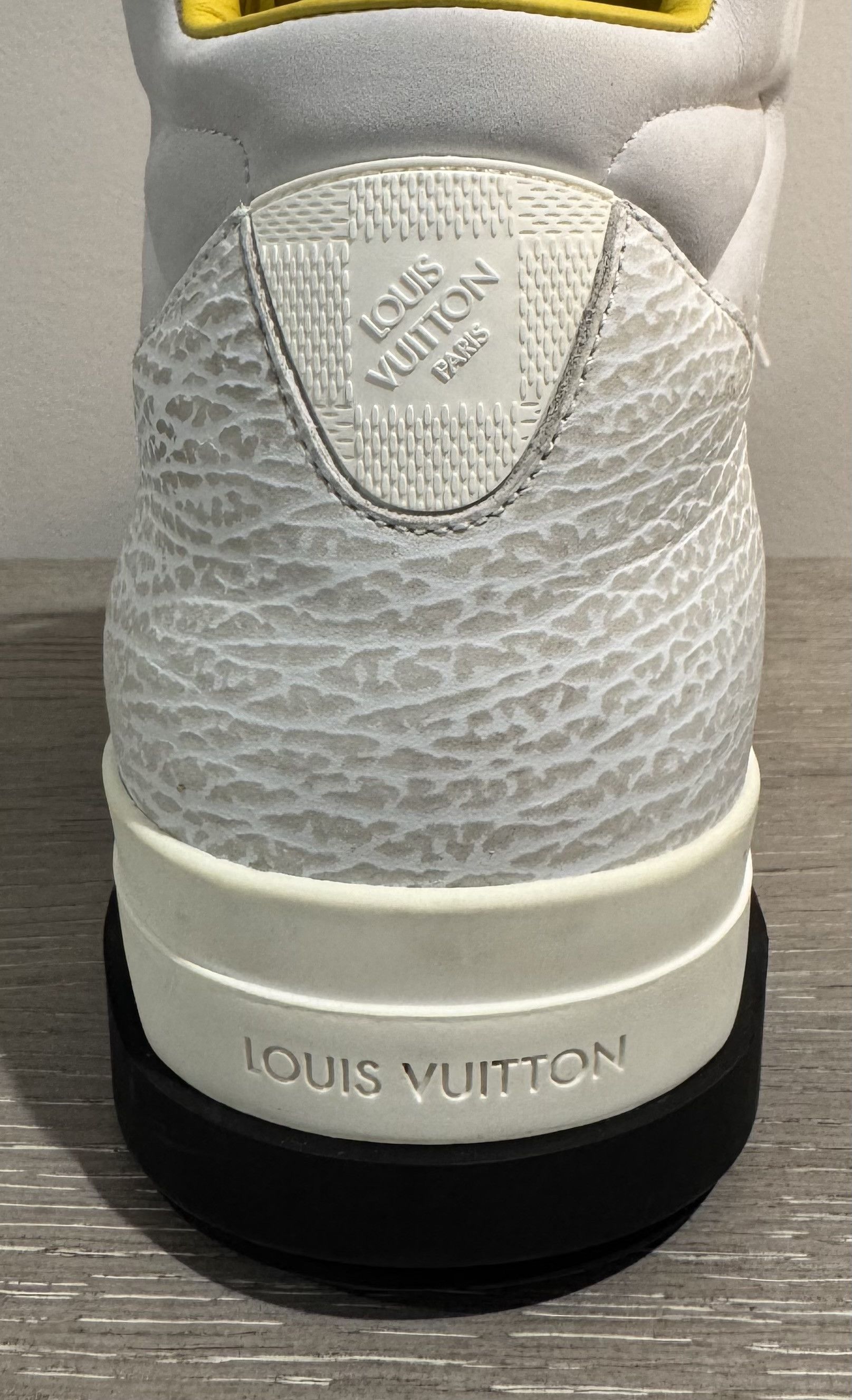 Louis Vuitton Louis Vuitton Trailblazer high top sneaker Size US 10.5 / EU 43-44 - 5 Thumbnail