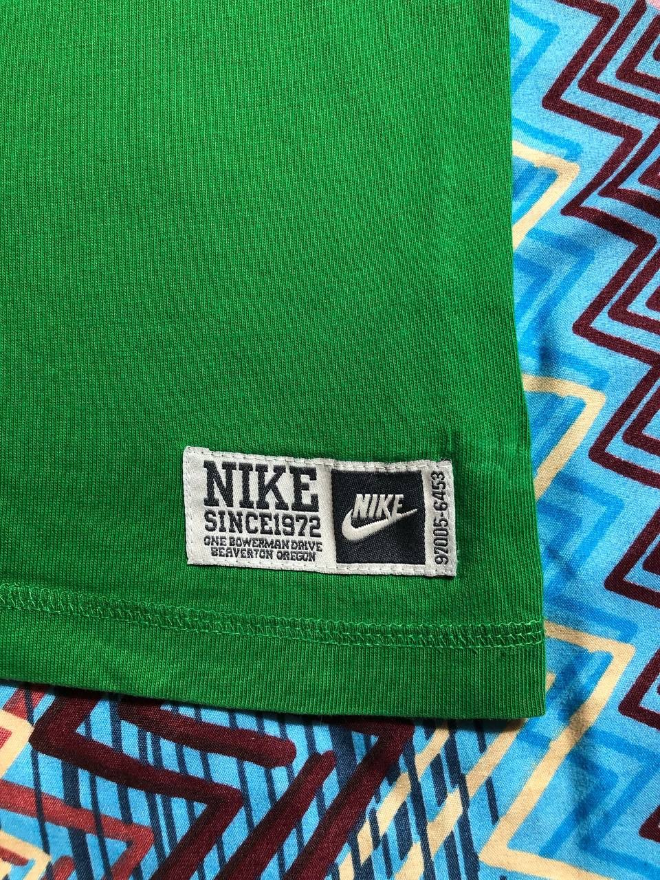 Nike × Vintage 90s Nike Central Swoosh Vintage Y2K Oversized Retro T-Shirt Size US L / EU 52-54 / 3 - 4 Thumbnail