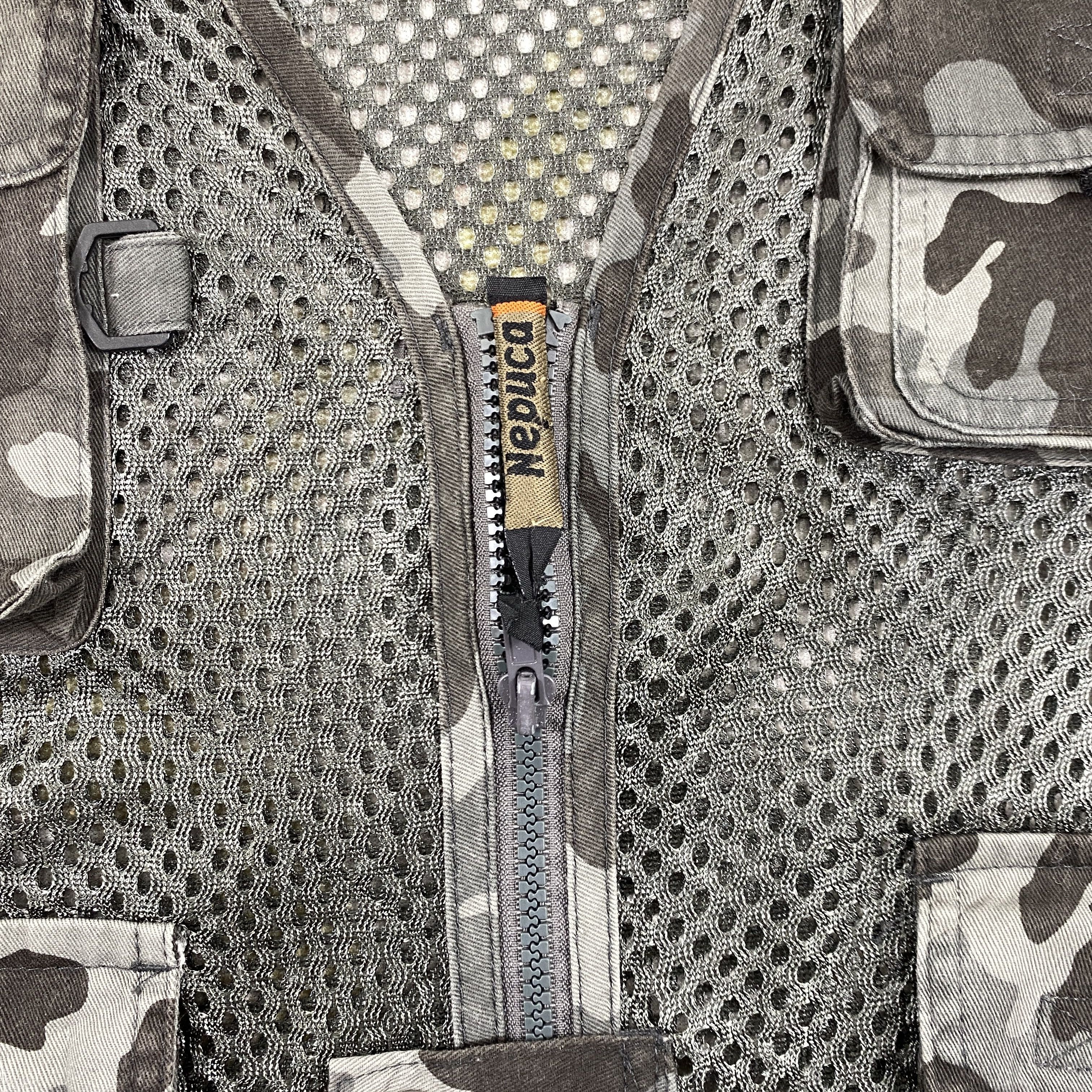 Japanese Brand Vintage Japanese Brand Nepuca Oudoor Camo Vest- J277 Size US XS / EU 42 / 0 - 4 Thumbnail