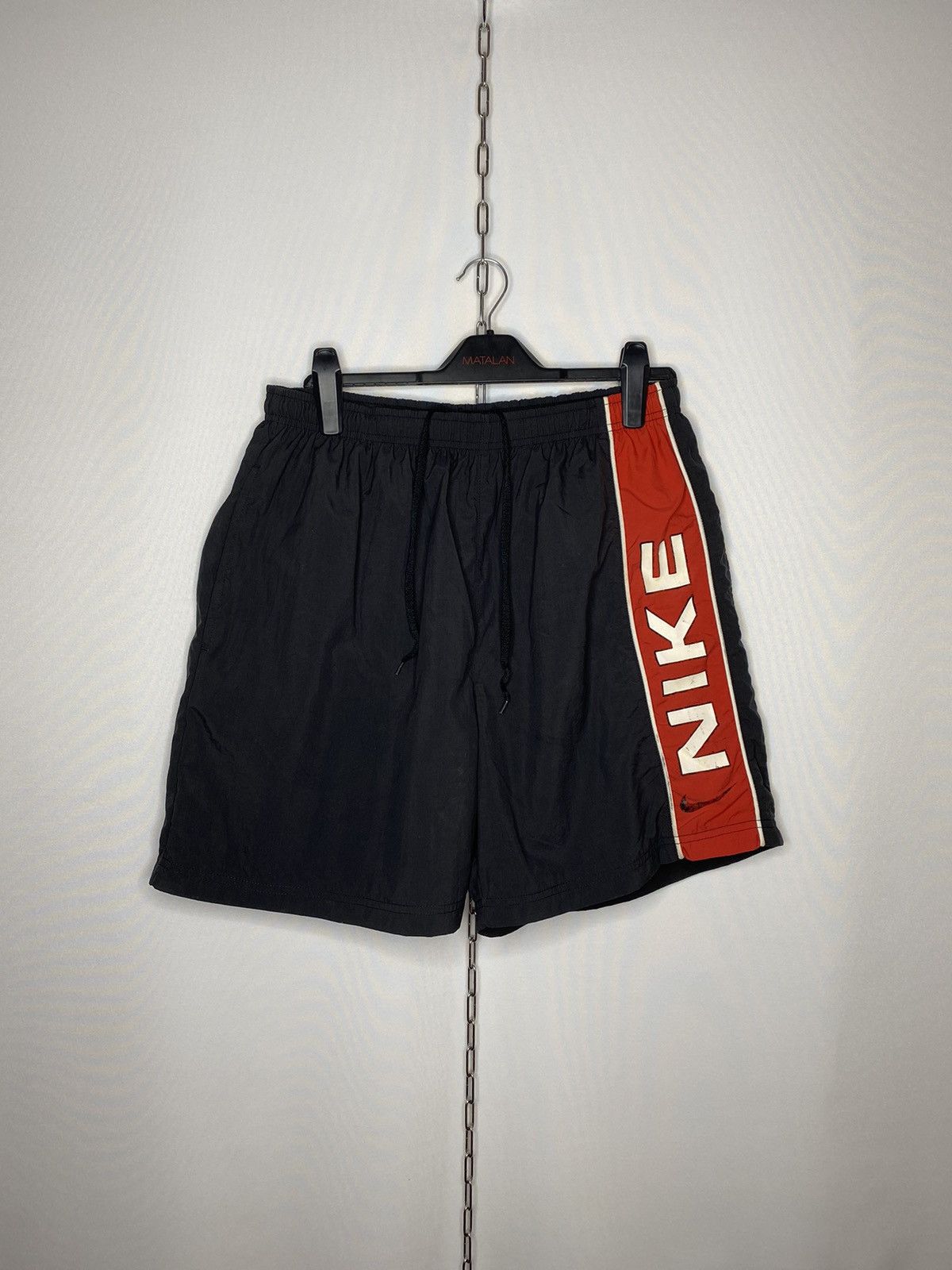 Nike × Vintage Vintage 90s Nike Big Logo Shorts Y2K Streetwear Size US 36 / EU 52 - 1 Thumbnail