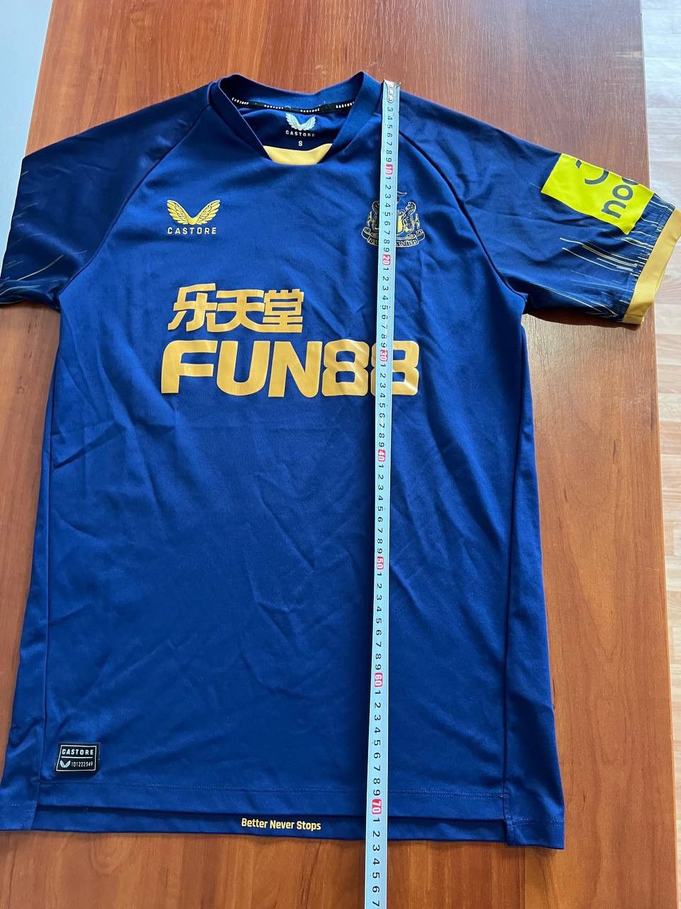 Castore 2022/23 NEWCASTLE UNITED AWAY SOCCER JERSEY FOOTBALL SHIRT S Size US S / EU 44-46 / 1 - 15 Thumbnail