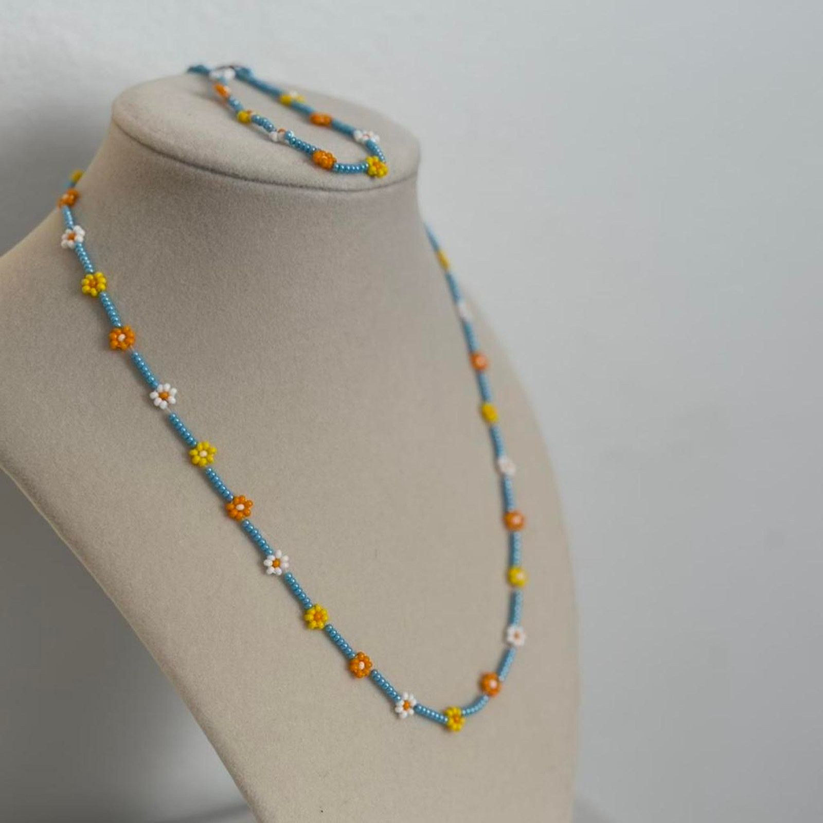 Other Blue and yellow beaded flower necklace and bracelet set Size ONE SIZE - 2 Thumbnail