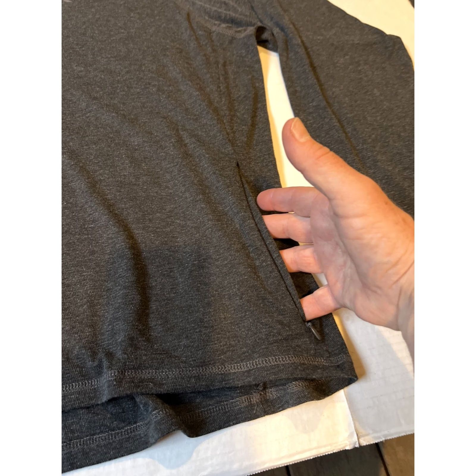 Logo 7 VINTAGE SpaceX Logo L/S 1/4 Zip Pullover Sweatshirt 5XL Unisex Adults Gray Polyester Knit Logo 1/4 Zip All Seasons Space USA Mens Womens Size US XXL / EU 58 / 5 - 7 Thumbnail