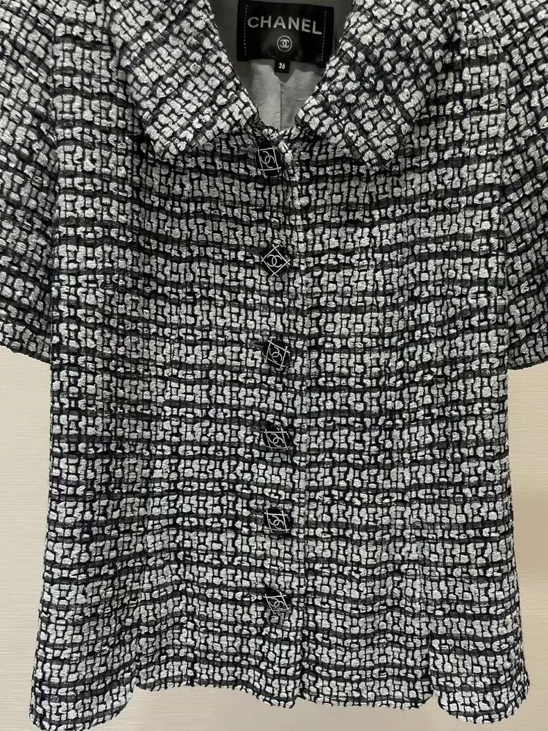 Chanel Chanel Silver tweed short-sleeved jacket Nextarrow-2505 Size XS / US 0-2 / IT 36-38 - 4 Thumbnail