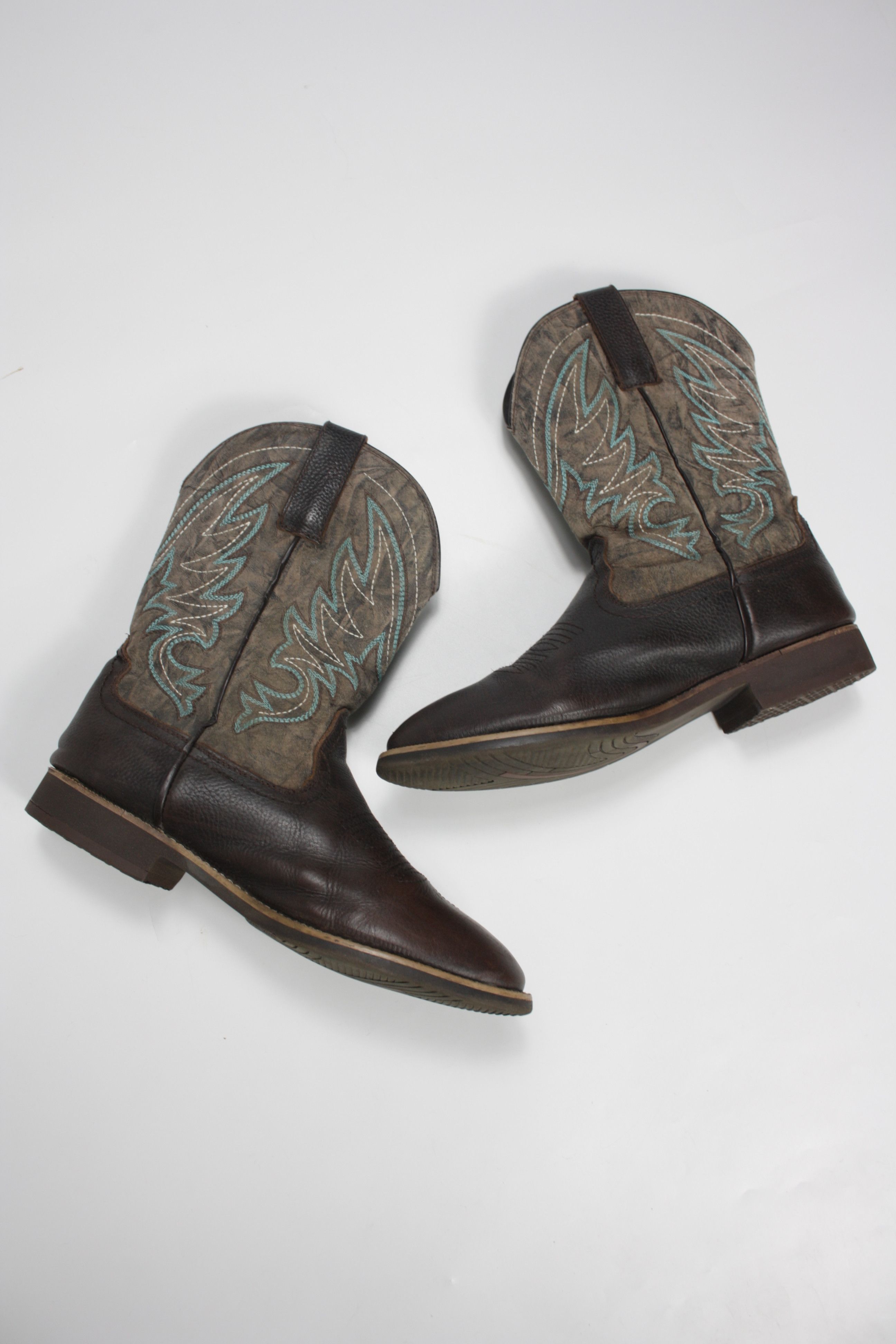 Cowboy Equipment × Genuine Leather Stone Deek Western Embroidered Leather Cowboy Ankle Boots Size US 8 / EU 41 - 6 Thumbnail