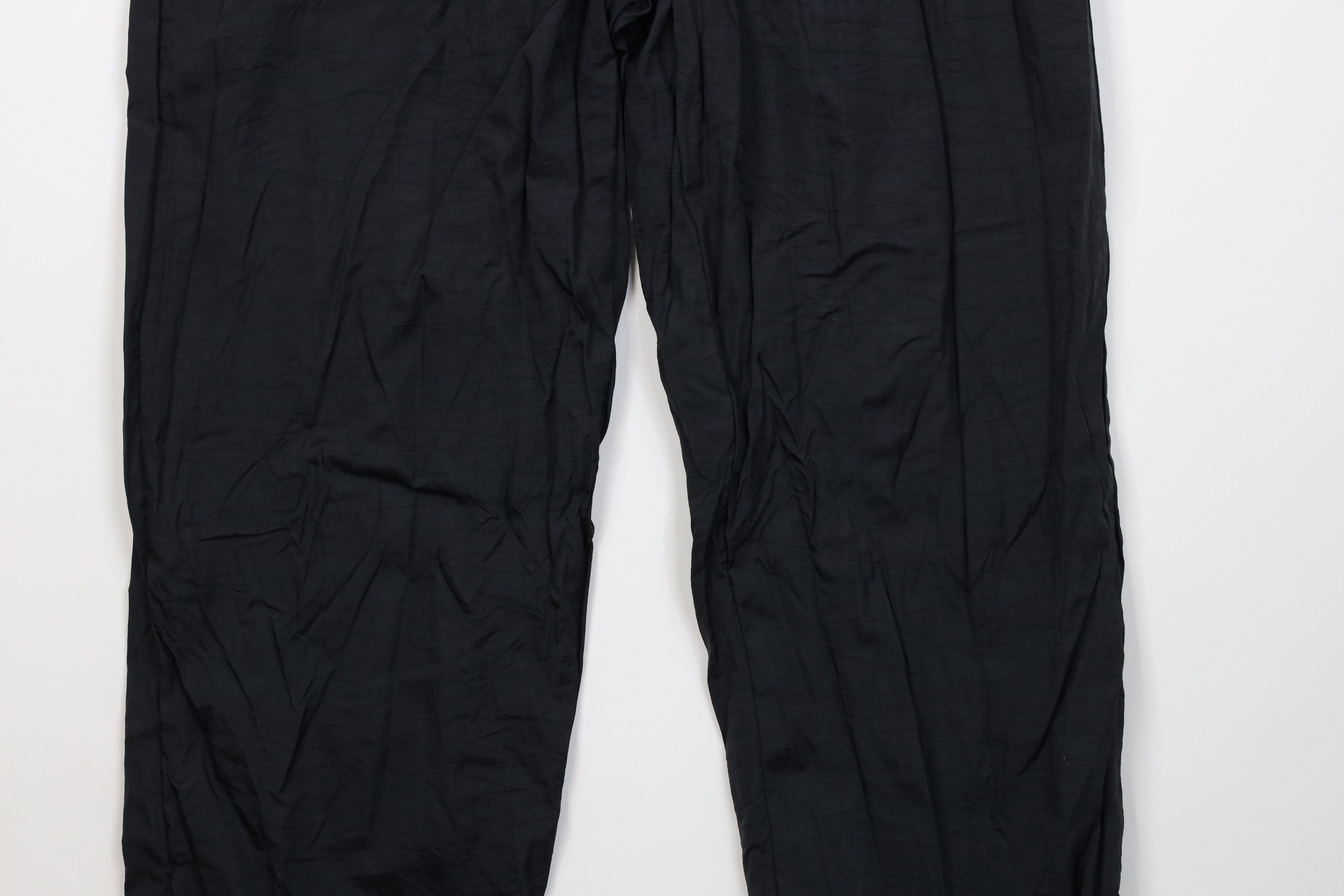 Vintage Vintage 90s Streetwear Lined Windbreaker Joggers Pants Black Size US 34 / EU 50 - 4 Thumbnail