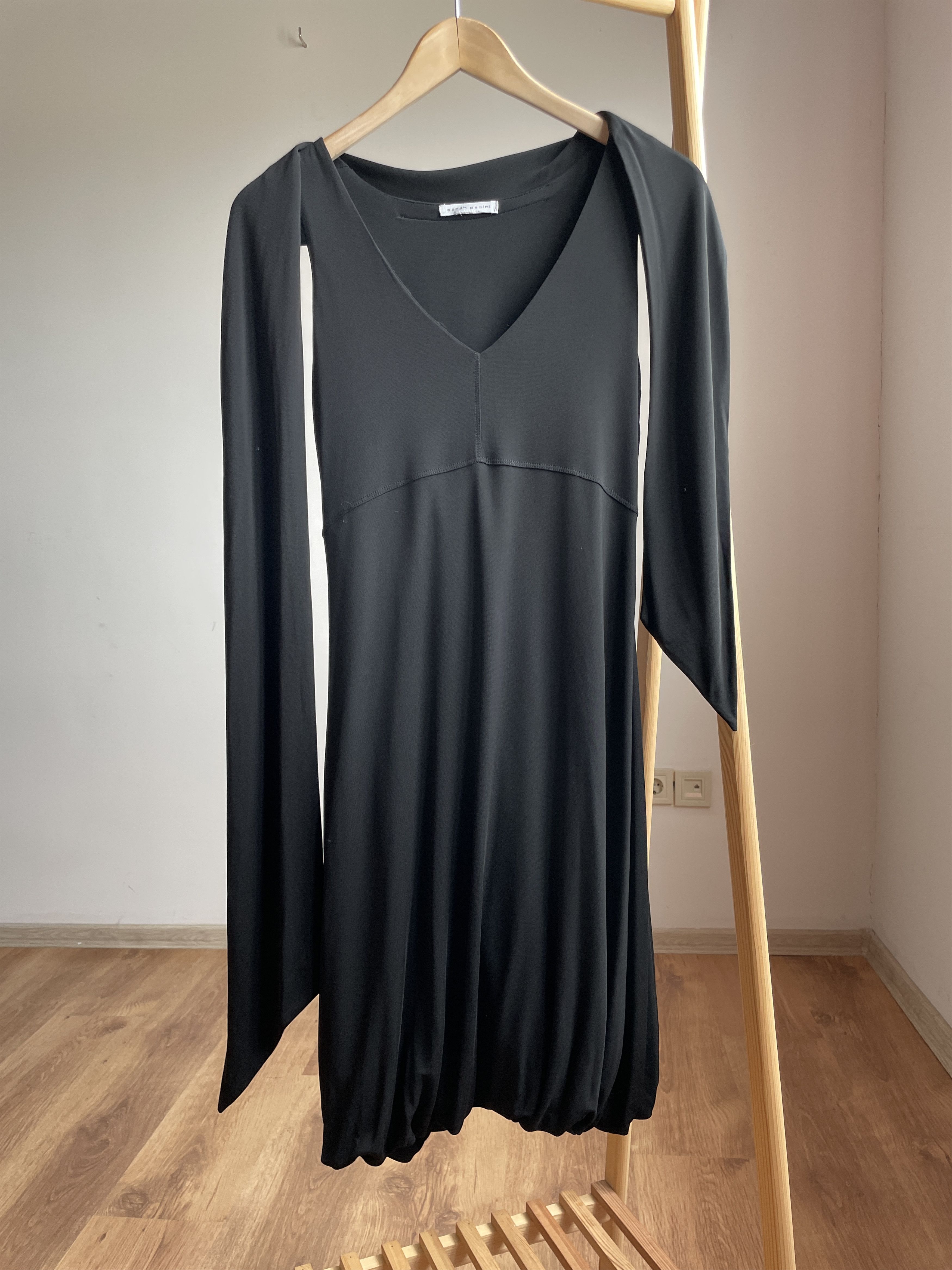 Sarah Pacini Sarah Pacini Scarf Neck Rounded Hem Midi Tank Dress Size M / US 6-8 / IT 42-44 - 2 Thumbnail