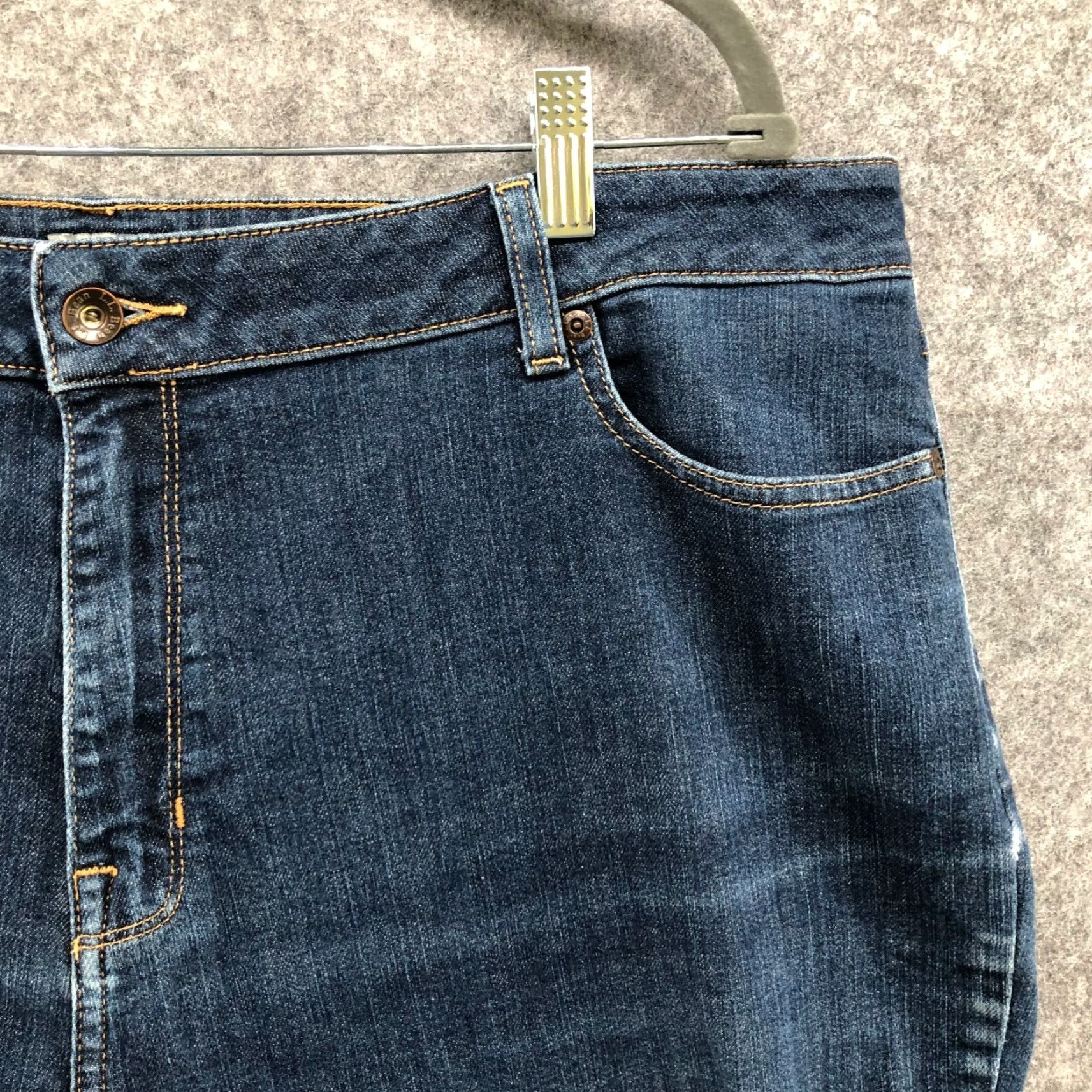 Vintage VINTAGE L.L. Bean Jeans Womens Plus Size 20 Tall Classic Fit Straight Leg Blue Denim Clothing Size 42" / US 20 - 5 Thumbnail