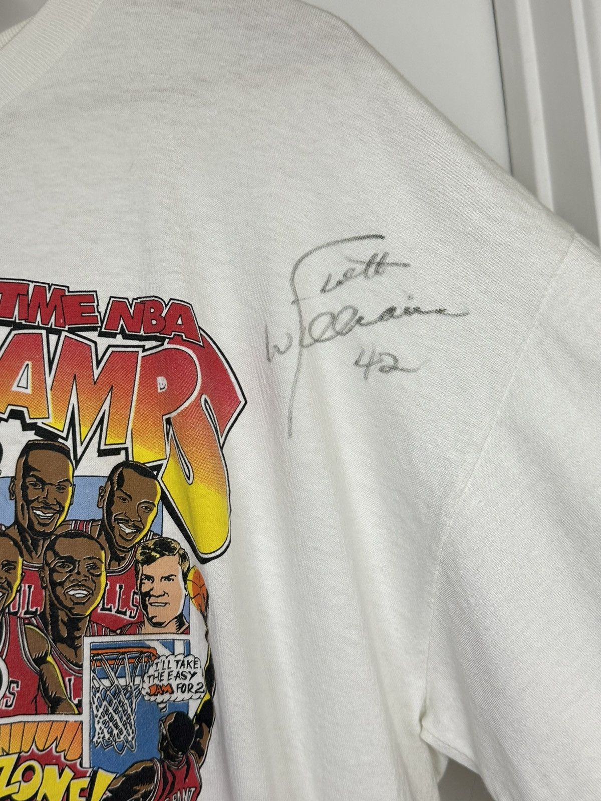 Vintage Vintage Chicago Bulls 1993 NBA World Champs T-Shirt Size XL Size US XL / EU 56 / 4 - 4 Thumbnail