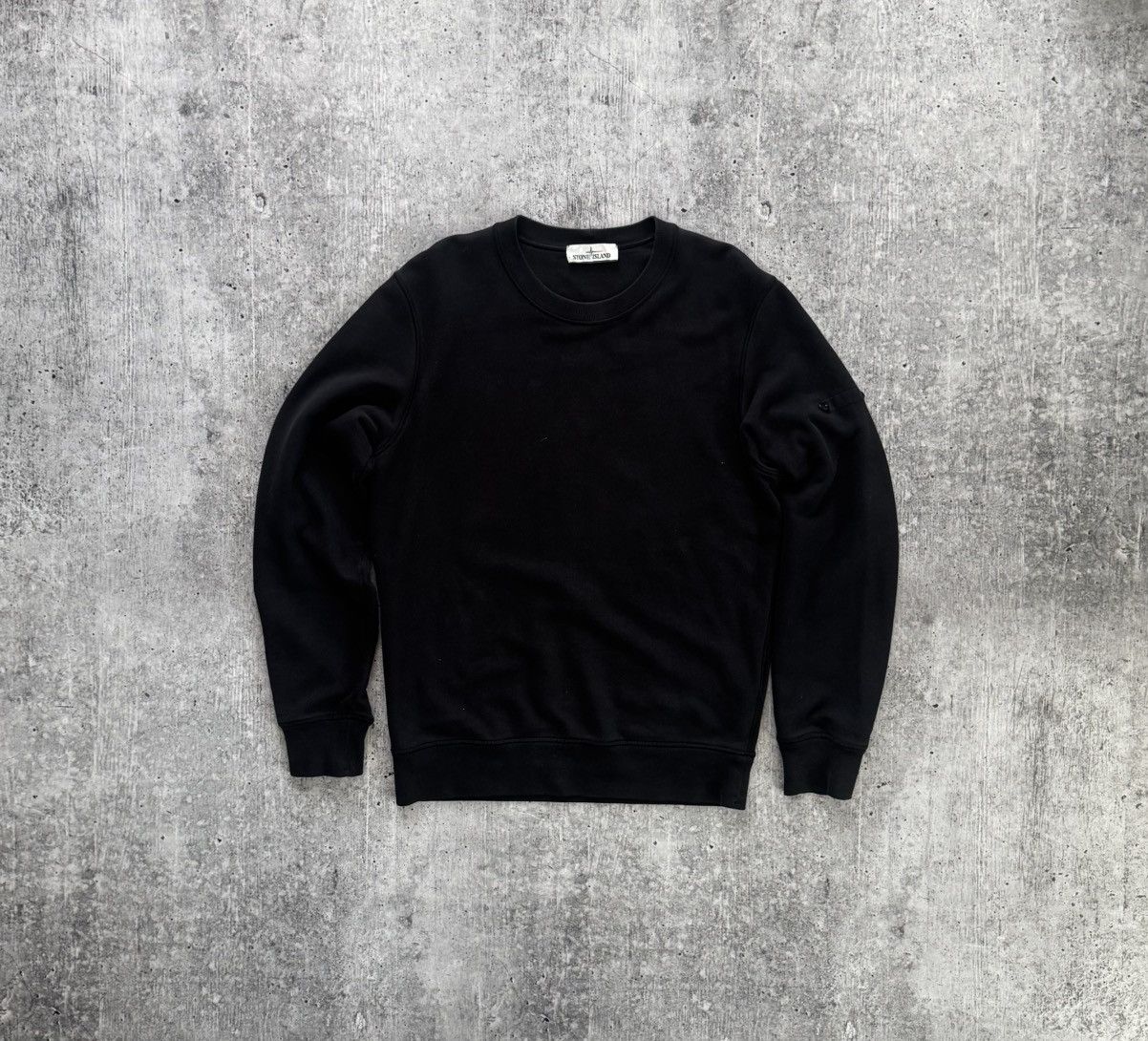 Stone Island Stone Island Sweatshirt Black Luxury Size S-M Rare Size US S / EU 44-46 / 1 - 1 Thumbnail