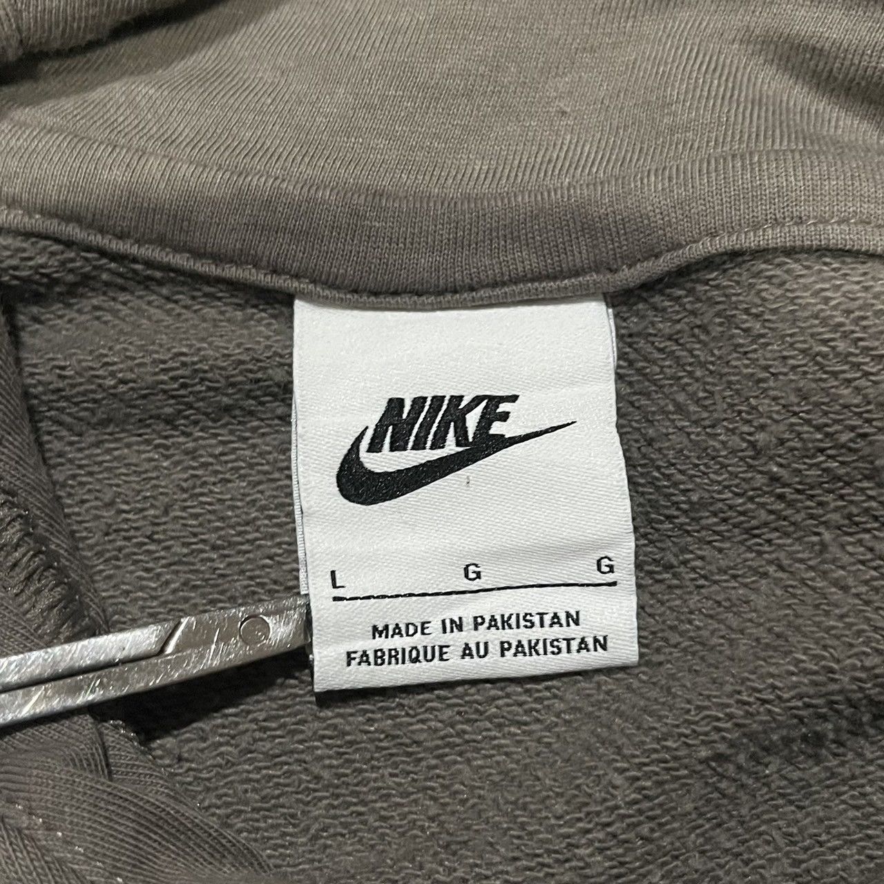 Nike nike brown hoodie Size US L / EU 52-54 / 3 - 5 Thumbnail