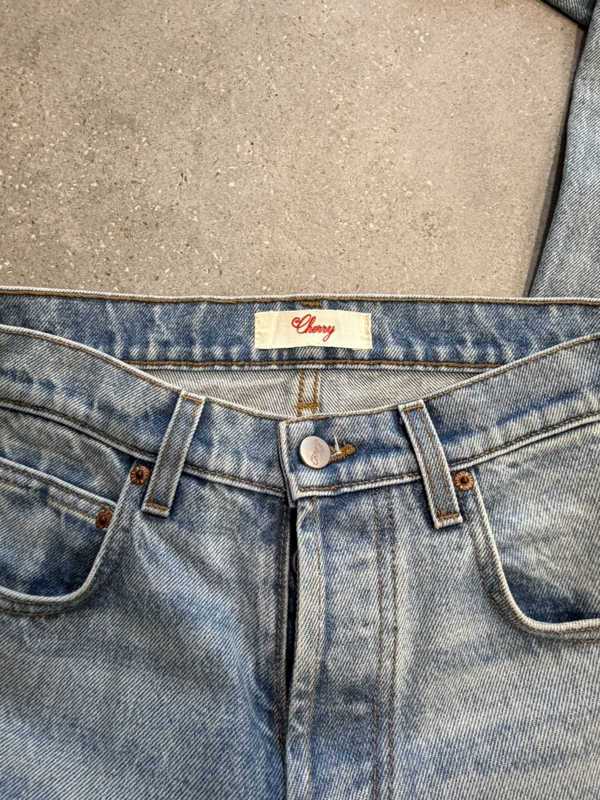 Cherry LA CHERRY LOS ANGELES Straight-Leg Jeans Size US 30 / EU 46 - 5 Thumbnail