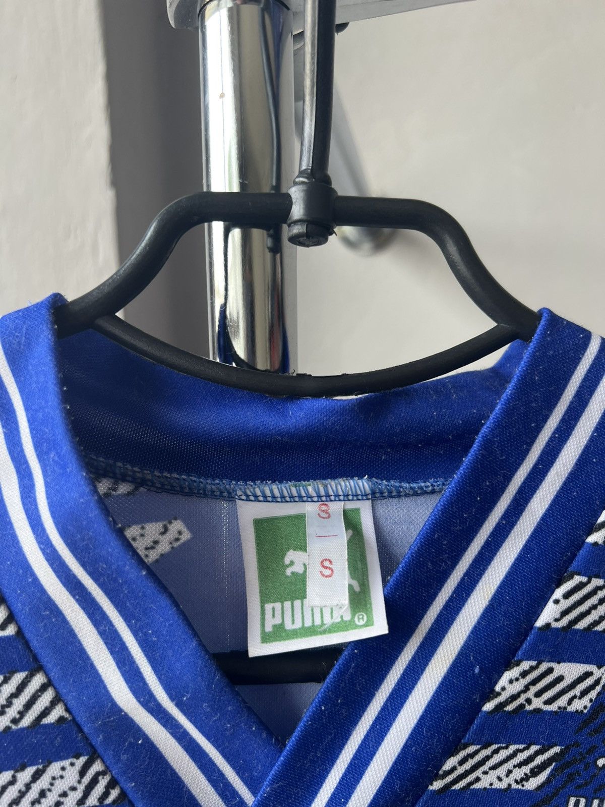 Puma 1991/92 LAUSANNE-SPORT HOME SOCCER JERSEY FOOTBALL SHIRT Size US S / EU 44-46 / 1 - 8 Thumbnail