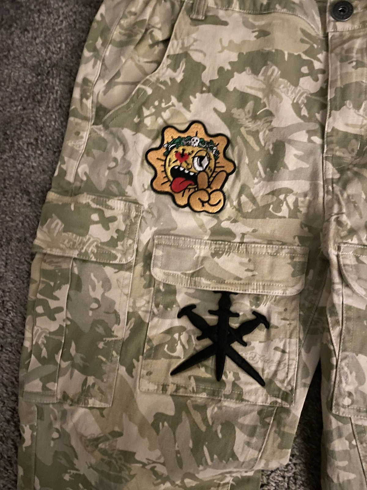 Ed Hardy × Glo Gang × Unknown London Rare unknown x chief keef x ed hardy camo pants Size US 30 / EU 46 - 5 Thumbnail