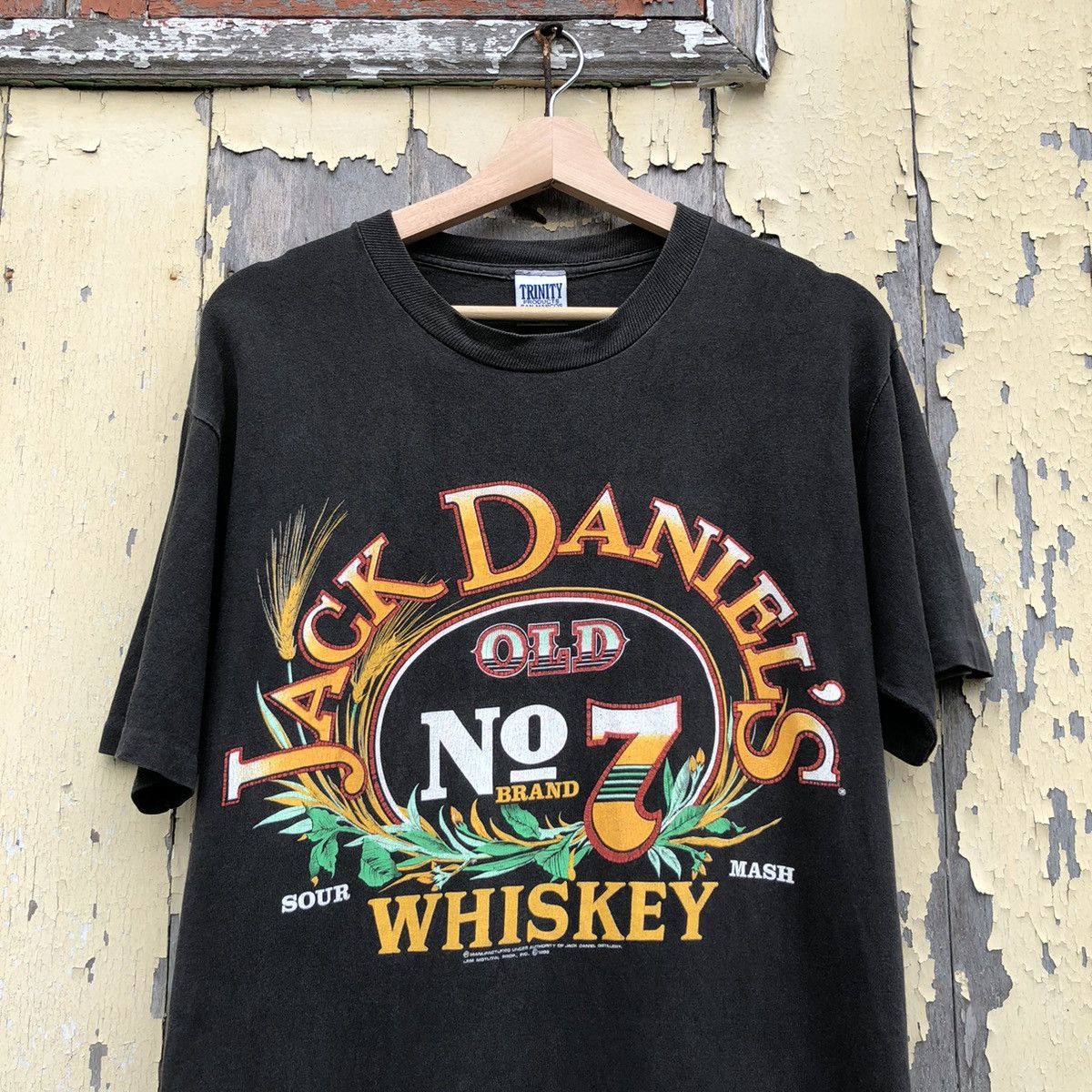 Vintage Vintage 90s Sunfaded Jack Daniel’s Whiskey OLD Tshirt Size US M / EU 48-50 / 2 - 2 Thumbnail