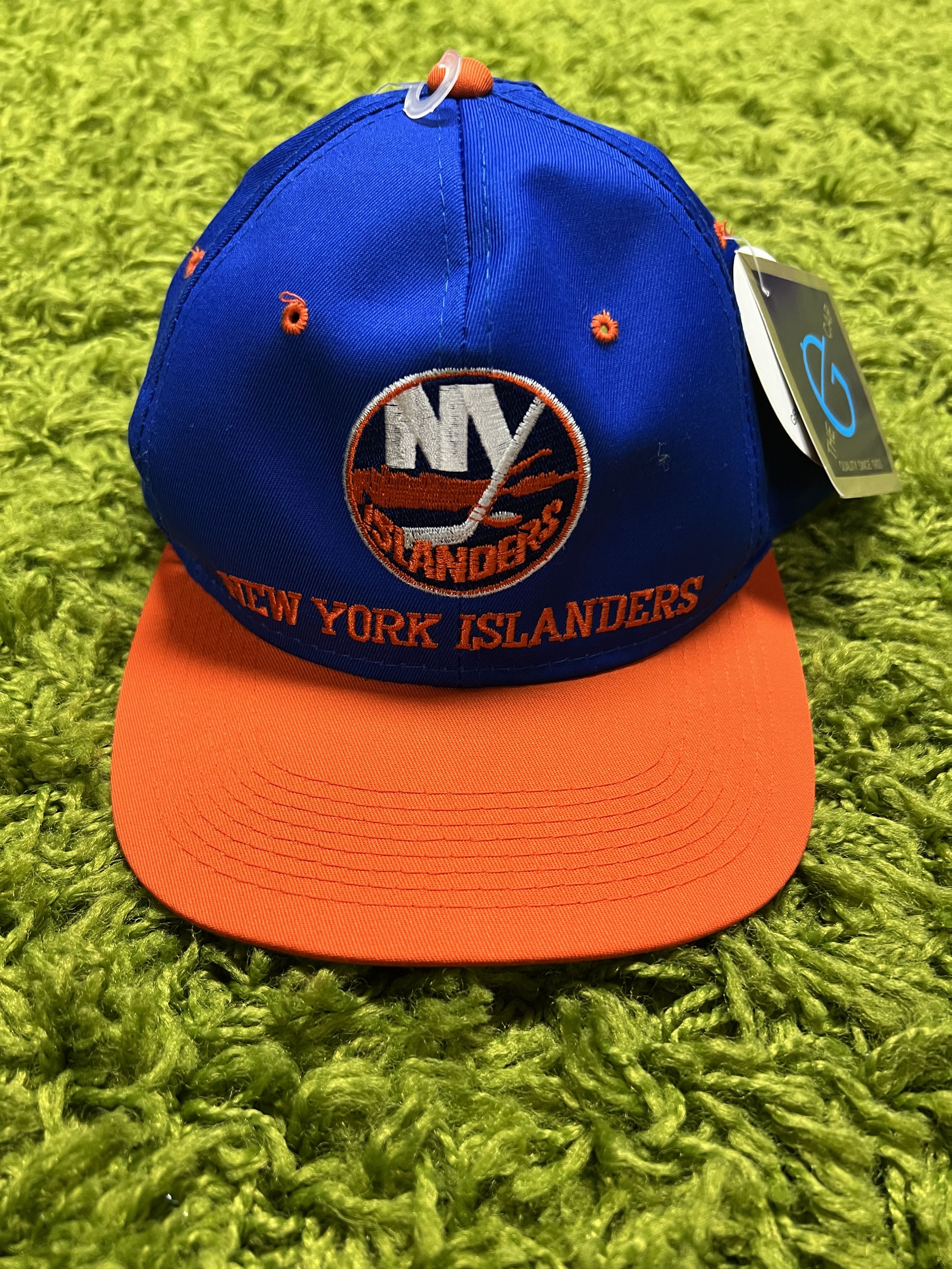 NHL × Vintage Vintage NEW YORK ISLANDERS The G CAP HAT Size ONE SIZE - 1 Thumbnail