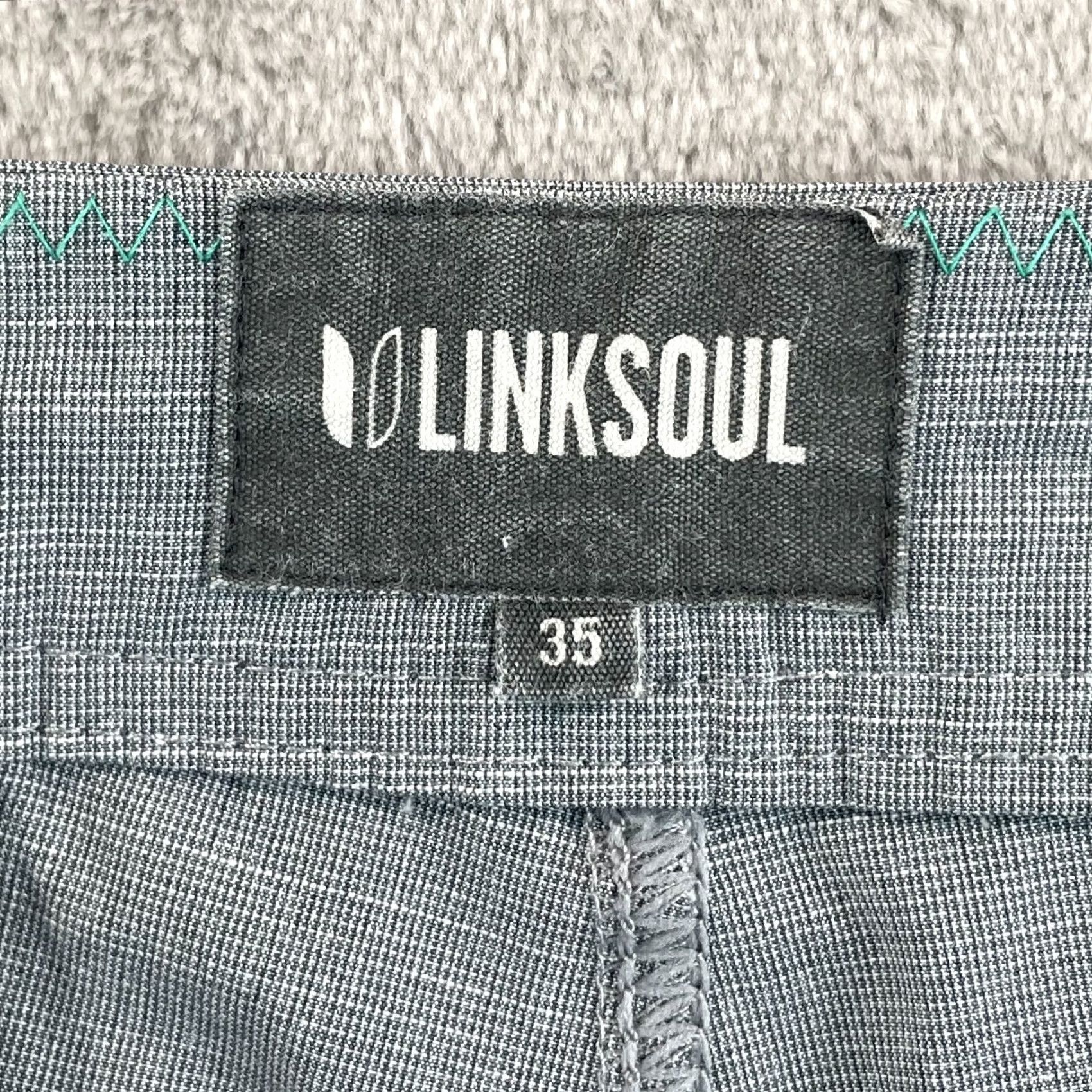 Vintage Linksoul Boardwalker Golf Shorts 35 Grey Performance Stretch Utility Pocket Mens Regular Waist 35 Gray Solid Chino Shorts Size US 35 - 2 Thumbnail