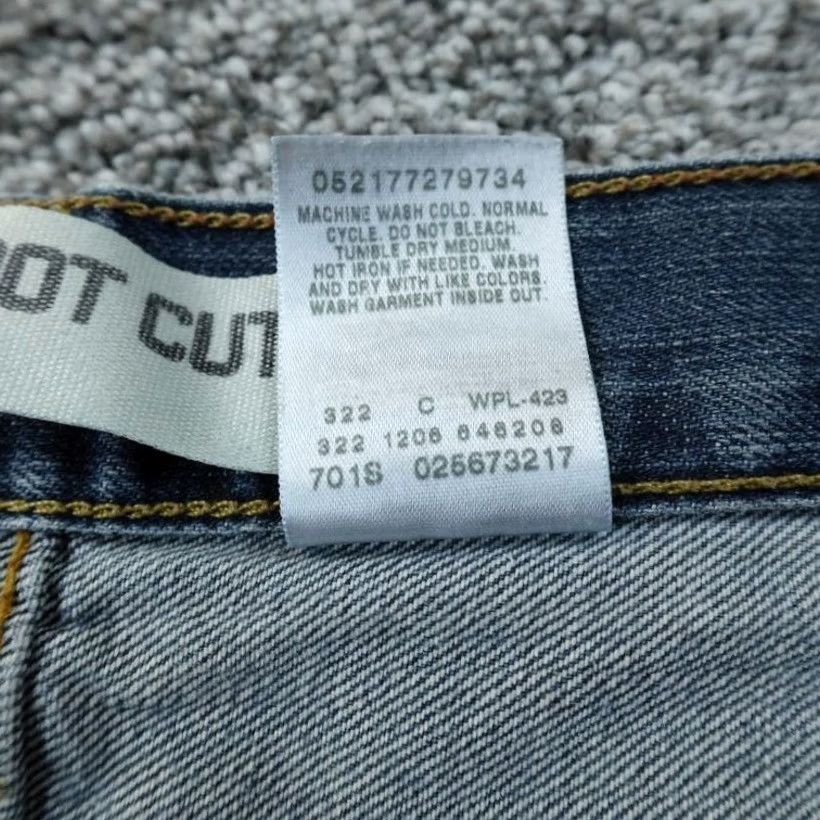 Levi's VTG Levis 567 Jeans Mens 38X32 Dark Blue Denim Bootcut Western 5-Pocket 567 Y2K Mens Jeans Size US 38 / EU 54 - 7 Thumbnail