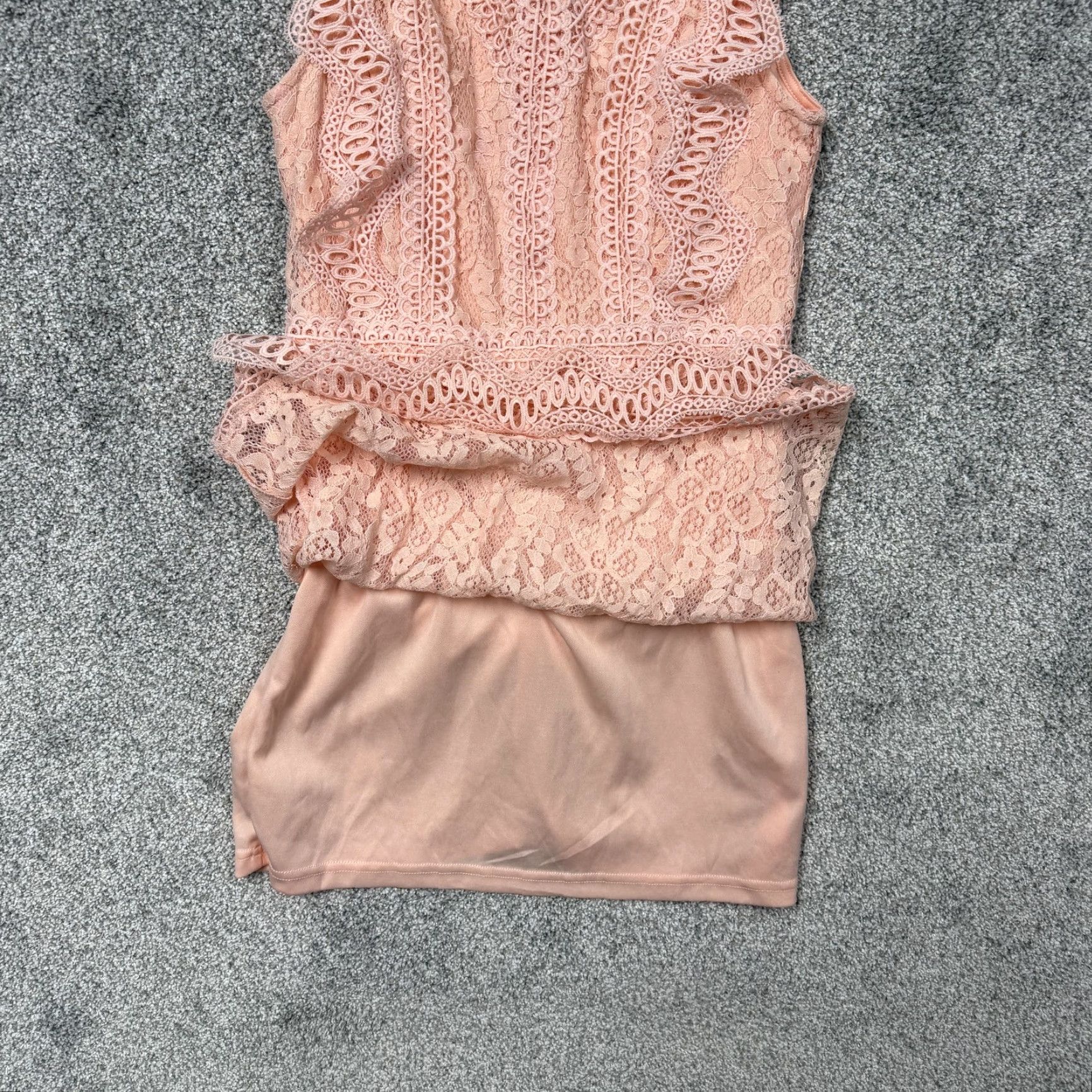 Lulus Lulus Dress XS Peach Lace Romantic Feminine Wedding Guest Cocktail Bridal Shower Size XS / US 0-2 / IT 36-38 - 5 Thumbnail