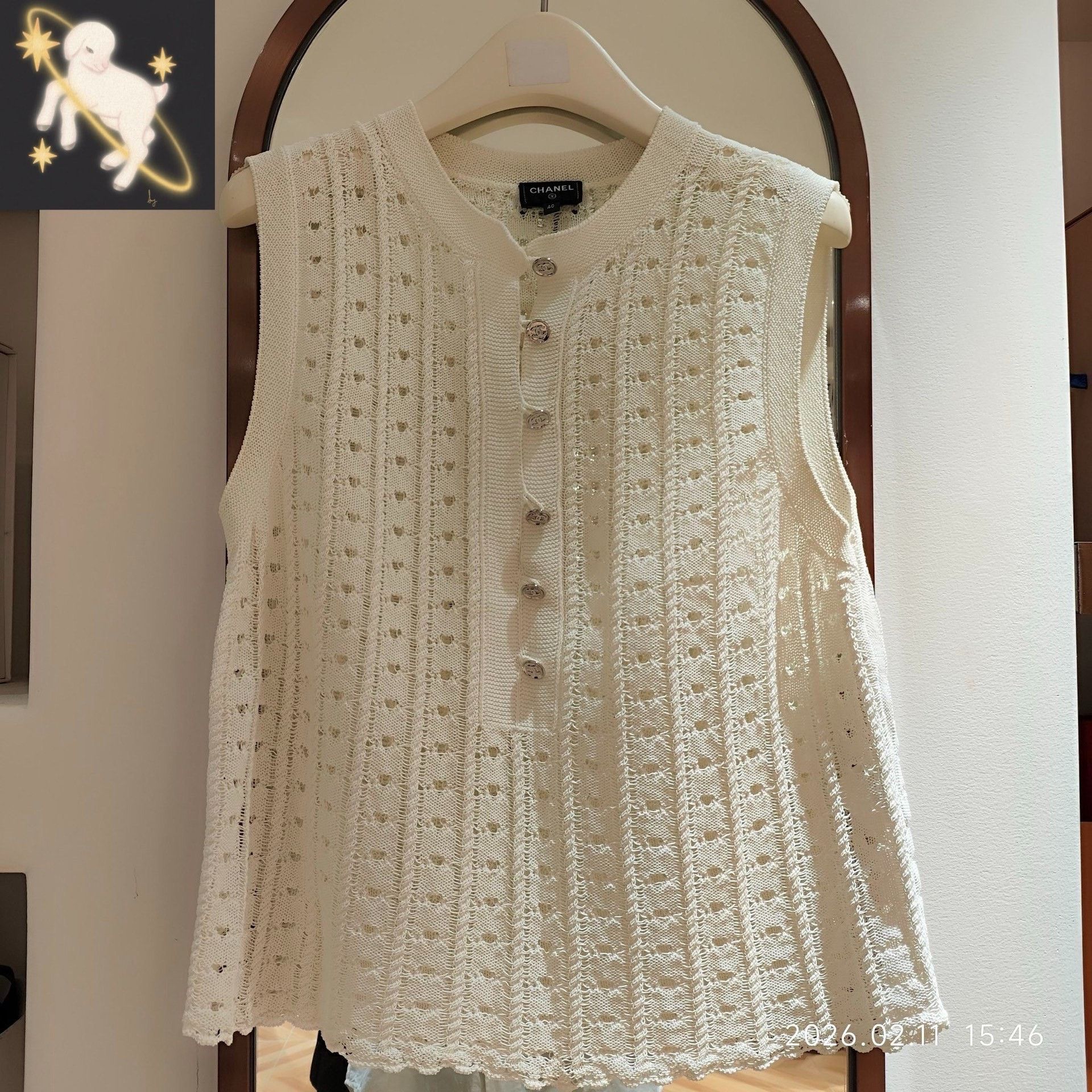Chanel Chanel White Sweater 23 Women Size XS / US 0-2 / IT 36-38 - 1 Thumbnail