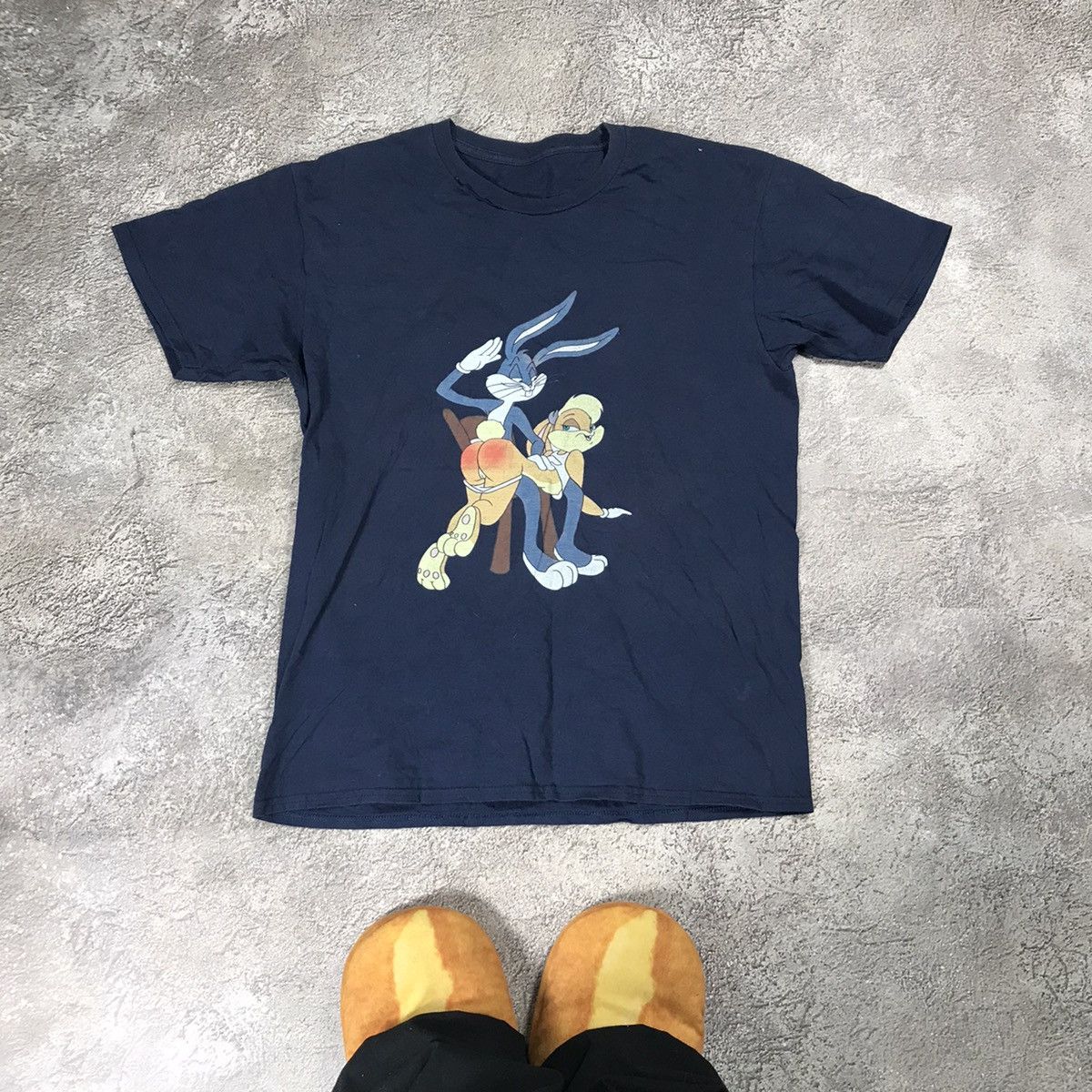 VINTAGE Y2K ADULT BUGS BUNNY SEXY SLAP ASS FUNNY TEE