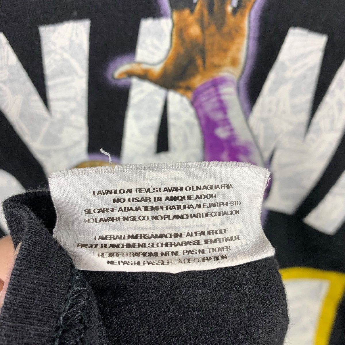NBA Vintage Kobe Bryant "Black Mamba" NBA Exclusive Tee Shirt Size US L / EU 52-54 / 3 - 11 Thumbnail