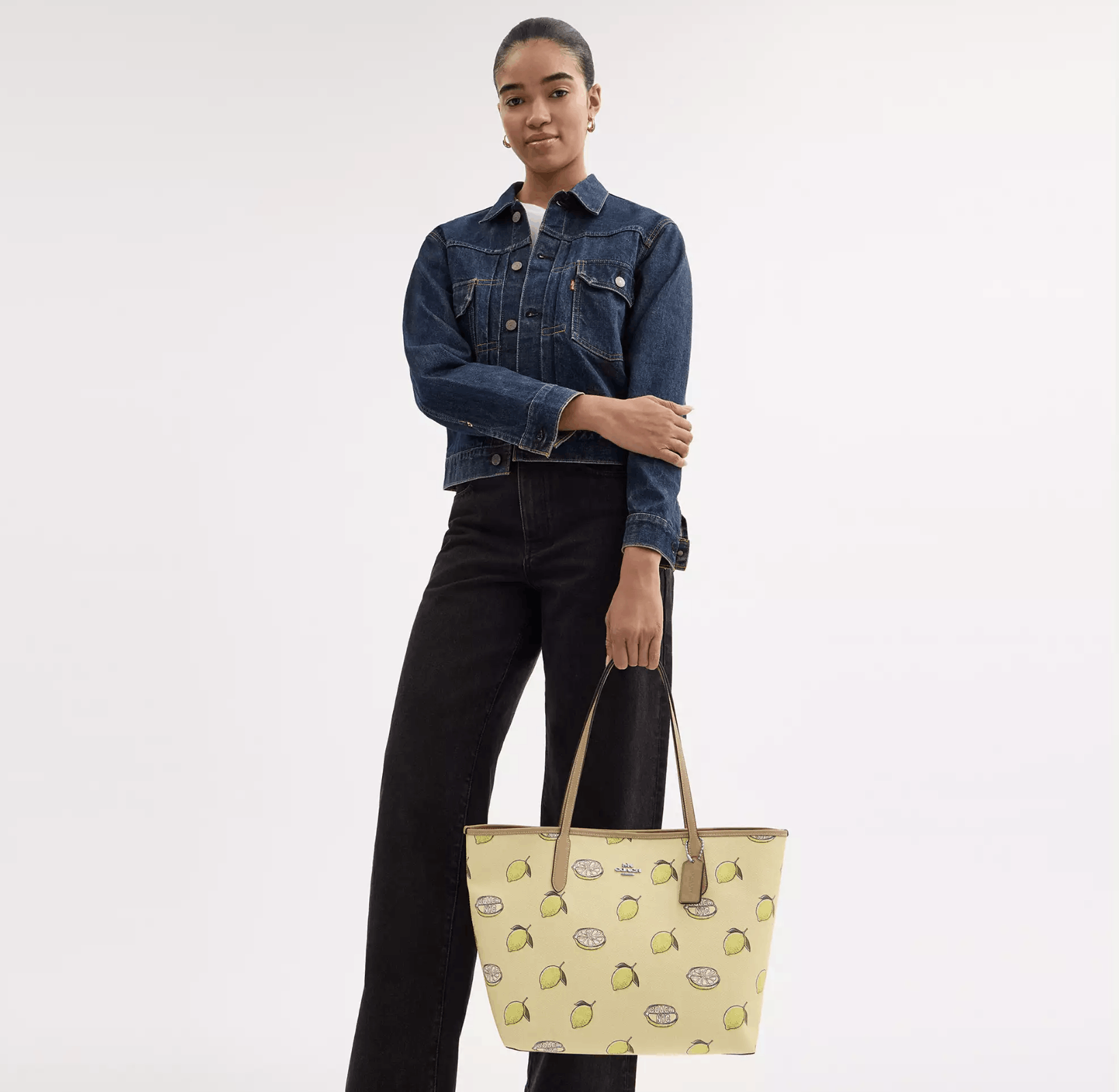 Coach City Tote Bag With Lemon Print CAL76 Size ONE SIZE - 10 Thumbnail