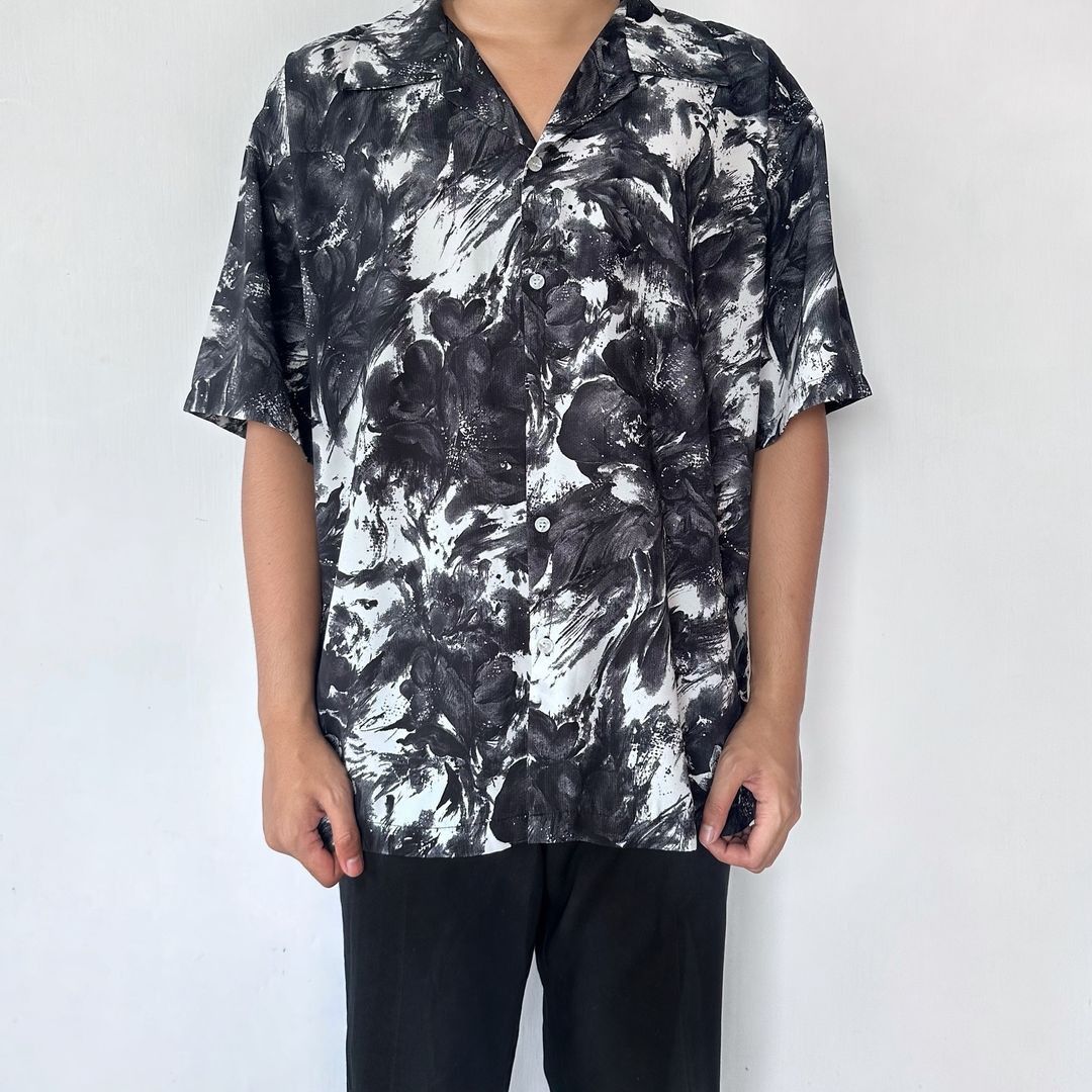 Designer BLACK NINE ABSTRACT PATTERN SHIRT Size US L / EU 52-54 / 3 - 4 Thumbnail