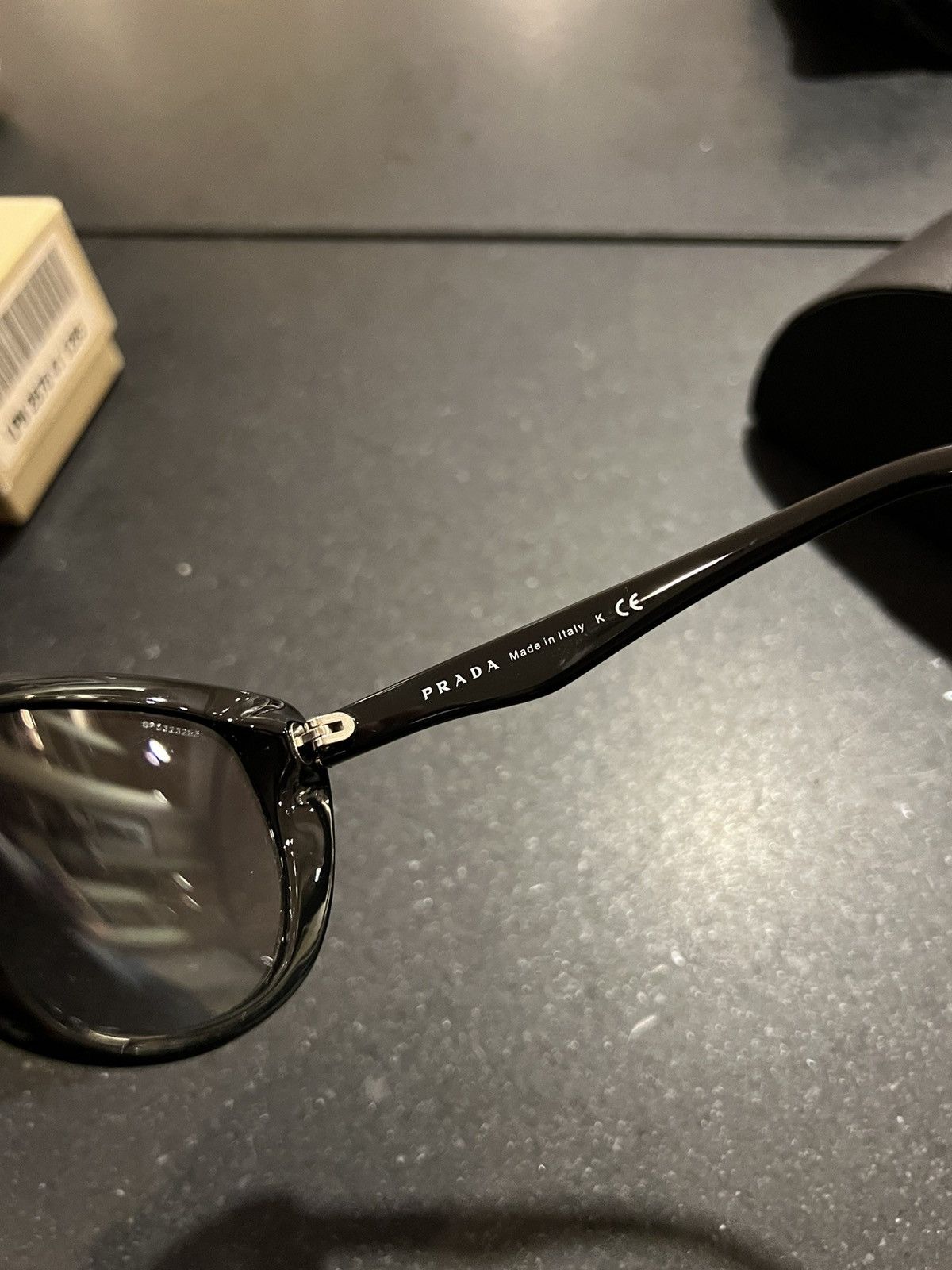 Prada Prada cat eye sunglasses black acetate Size ONE SIZE - 10 Thumbnail