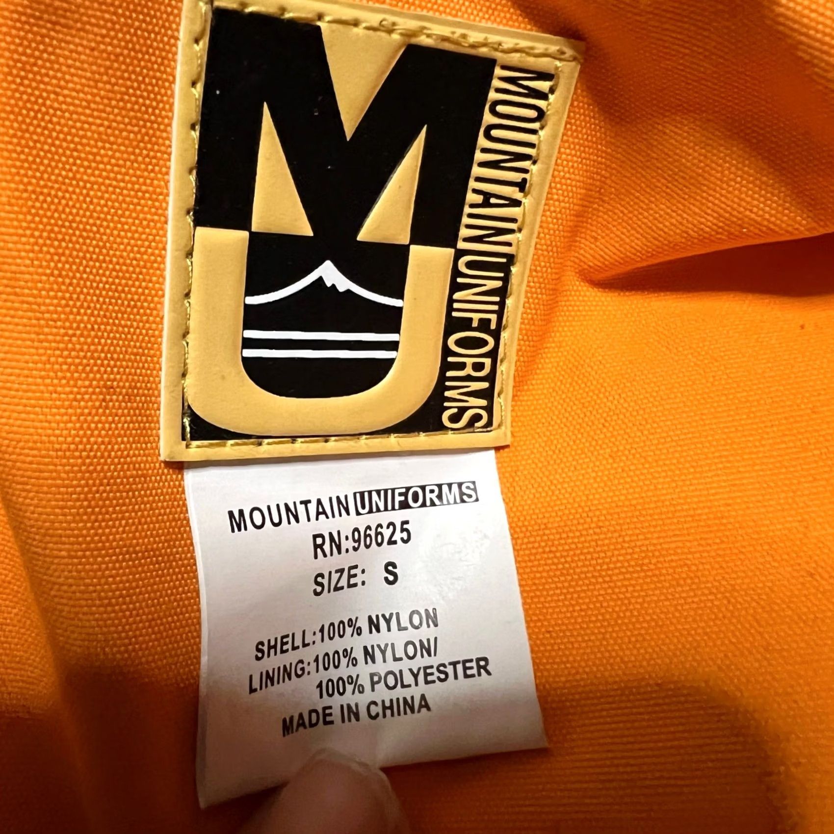 Vintage Mountain Uniforms Coat Parka Hooded Nylon Mens Small Orange Ski Snowboarding Coat Size US S / EU 44-46 / 1 - 7 Thumbnail