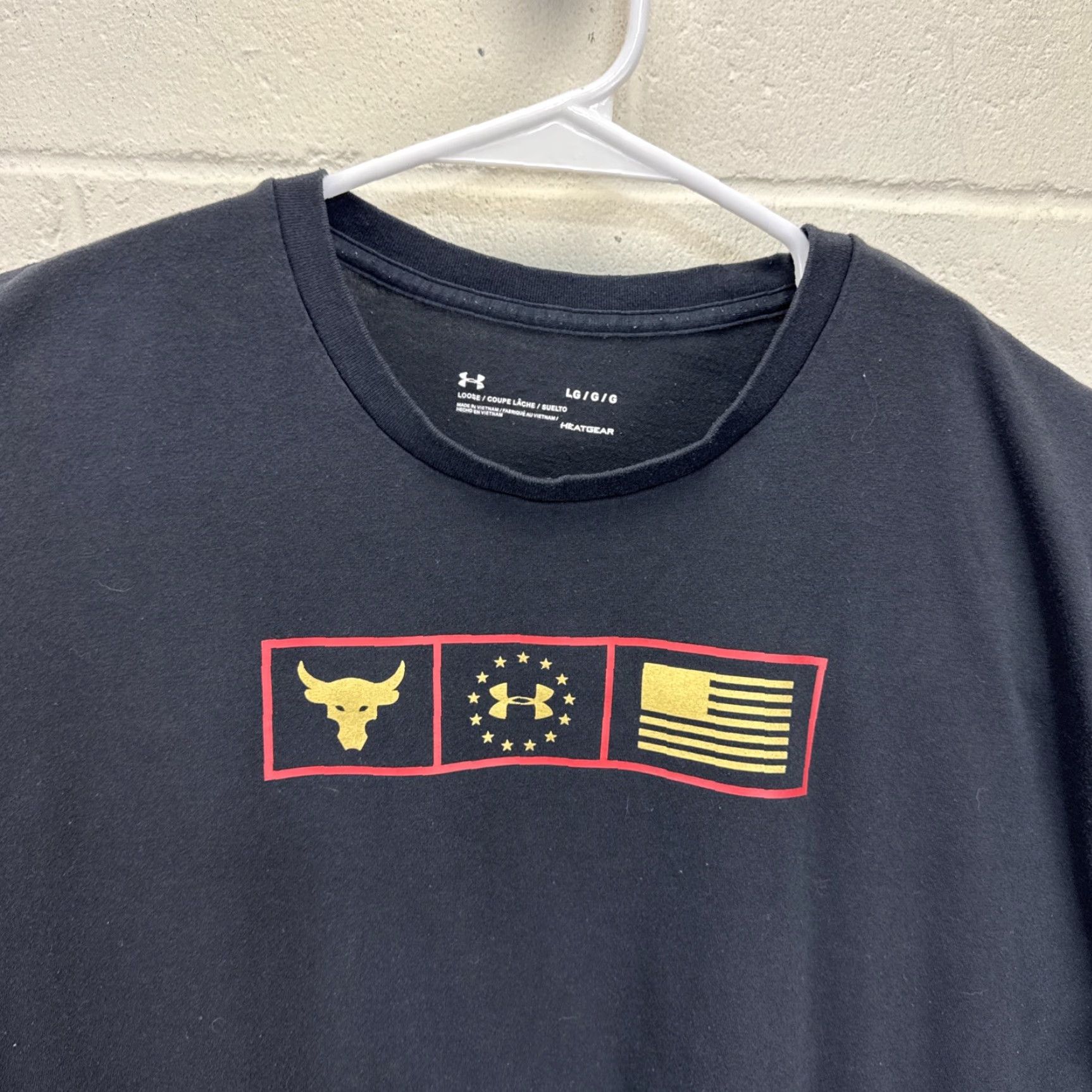 Under Armour Under Armour Project Rock Shirt Mens L Black Graphic Long Sleeve Crew Neck Patriotic Rock USA Flag Gym | Mens | L Size US L / EU 52-54 / 3 - 3 Thumbnail