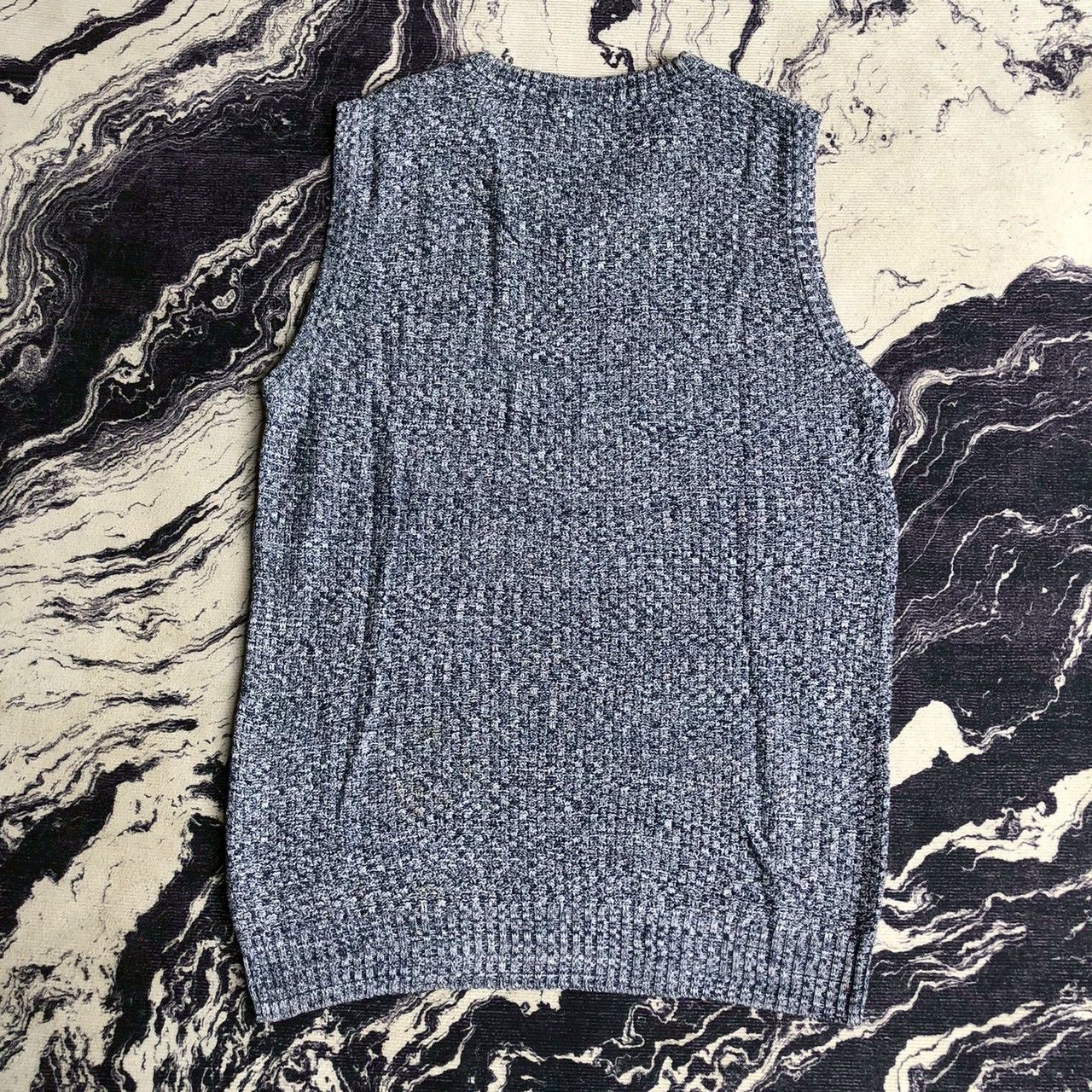 Kangol Vintage 90s Kangol Knit Vest Grey Textured Sleeveless Size US M / EU 48-50 / 2 - 2 Thumbnail