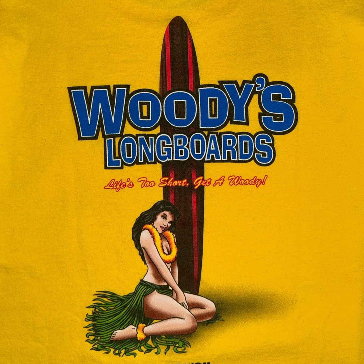 Vintage Vintage Y2K Woodys Longboard Shop Funny Pin Up Girl Surf Tee Size US XL / EU 56 / 4 - 3 Thumbnail