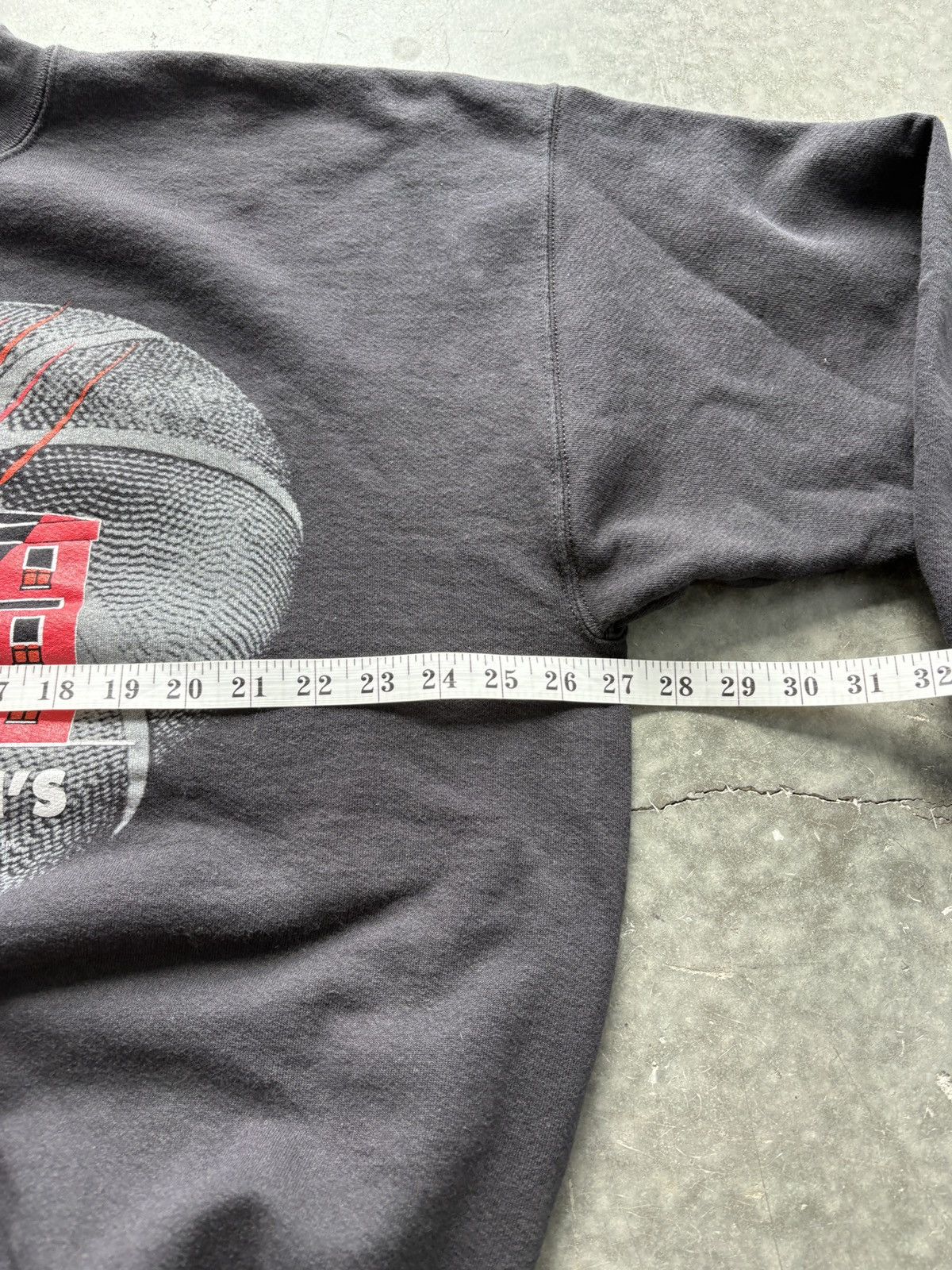 Nike Vintage 90s Nike Michael Jordan The Restaurant Sweatshirt Size US XL / EU 56 / 4 - 5 Thumbnail