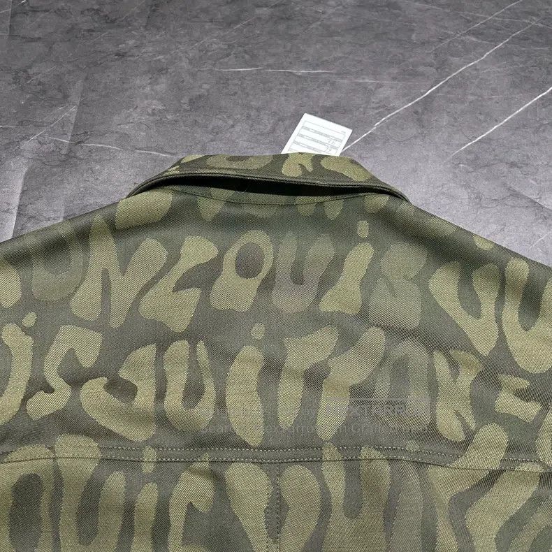Louis Vuitton Louis Vuitton Army green jacket with monogrammed logo jack Size US L / EU 52-54 / 3 - 7 Thumbnail