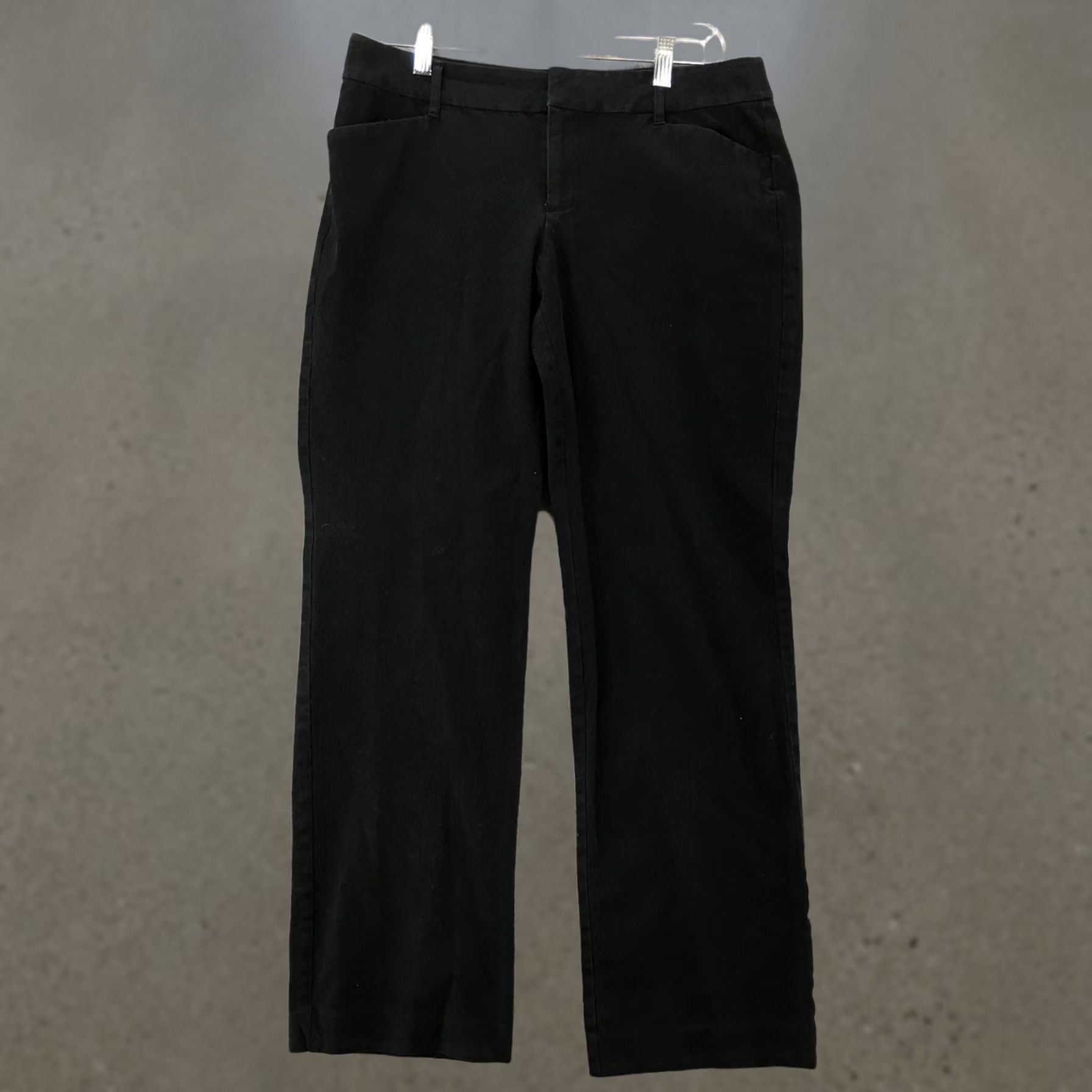 Eddie Bauer Eddie Bauer Chino Pants Womens 10 Black Straight Leg Flat Front Mid Rise Zip Fly Pants Size 32" / US 10 / IT 46 - 1 Thumbnail