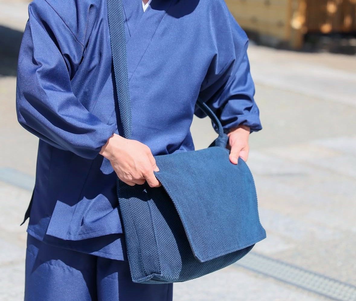 Japanese Brand 1990s Japanese Indigo Zudabukuro Kendo Sling Bag Size ONE SIZE - 14 Thumbnail