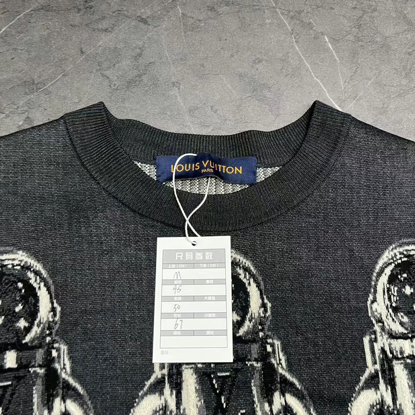 Louis Vuitton Louis Vuitton LV Astronaut Knit Sweater Size M / US 6-8 / IT 42-44 - 4 Thumbnail