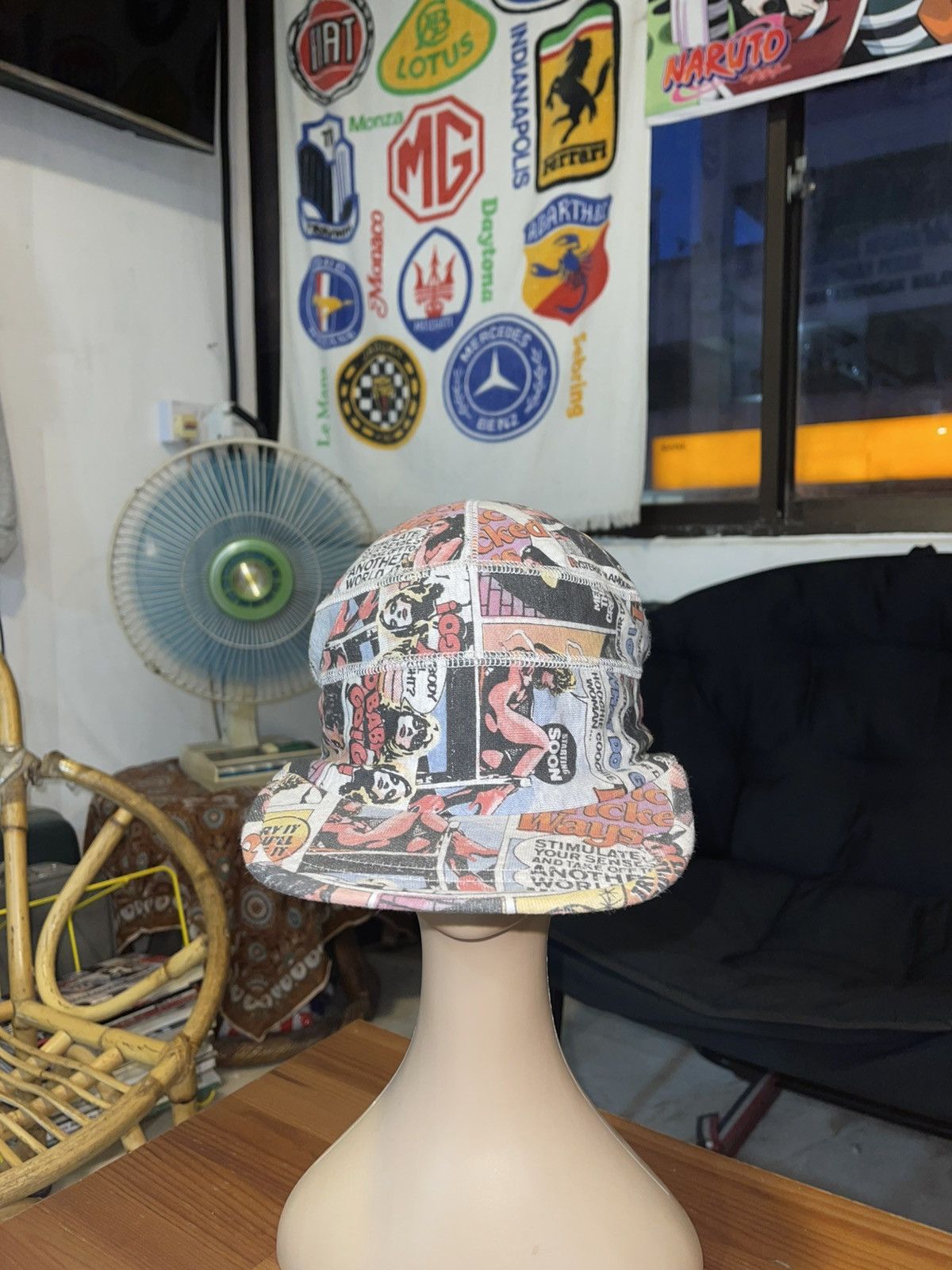 Hysteric Glamour HYSTERIC GLAMOUR MAGAZINE BUCKET HAT Size ONE SIZE - 1 Thumbnail