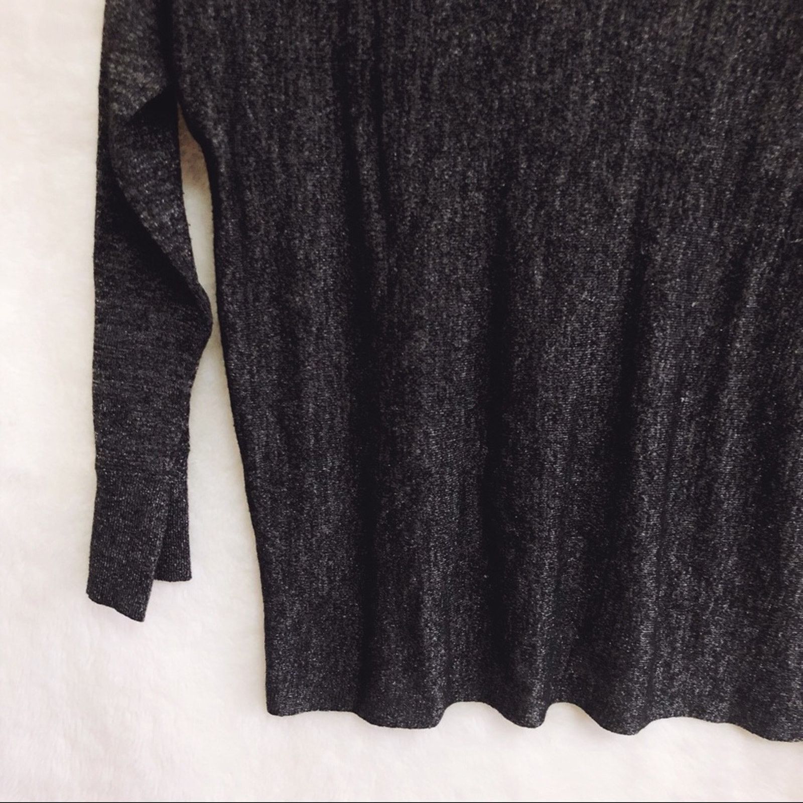 Club Monaco Club Monaco Dark Gray Shimmer Long Sleeve Top Size S / US 4 / IT 40 - 7 Thumbnail