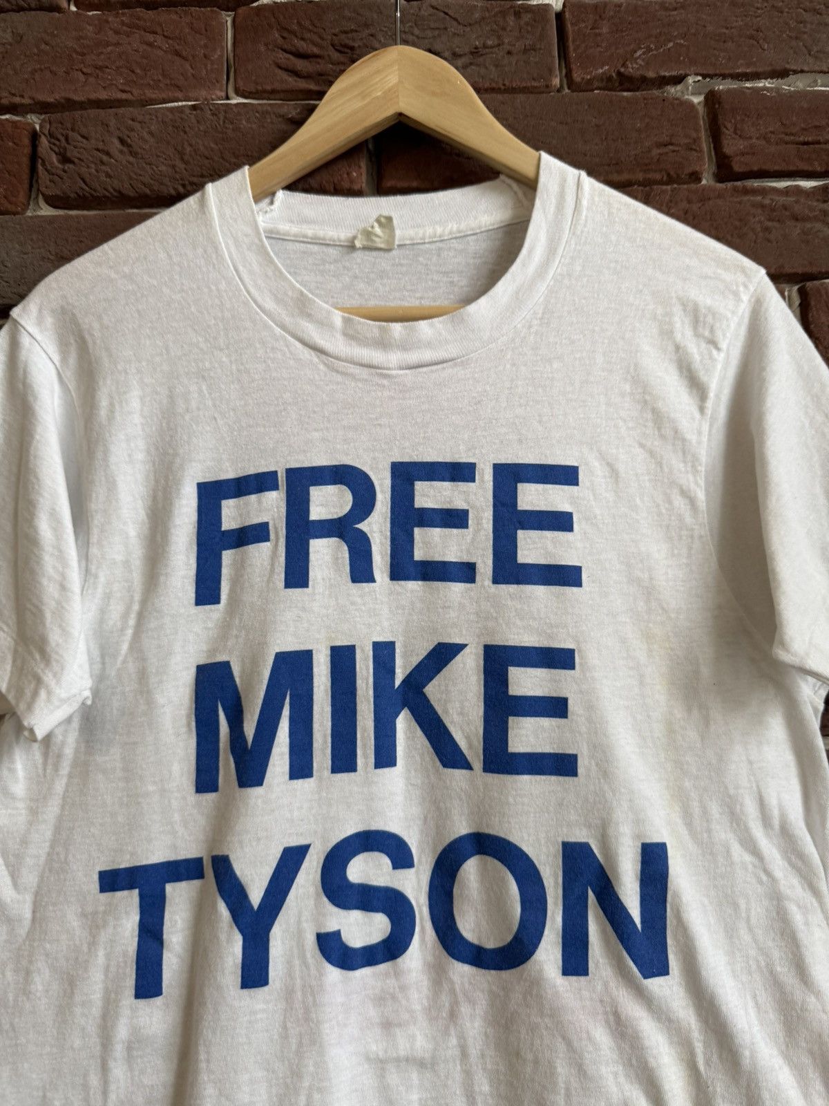 Flight Club Vintage Free Mike Tyson boxing Single Stitch T-shirt 90s M Size US M / EU 48-50 / 2 - 3 Thumbnail