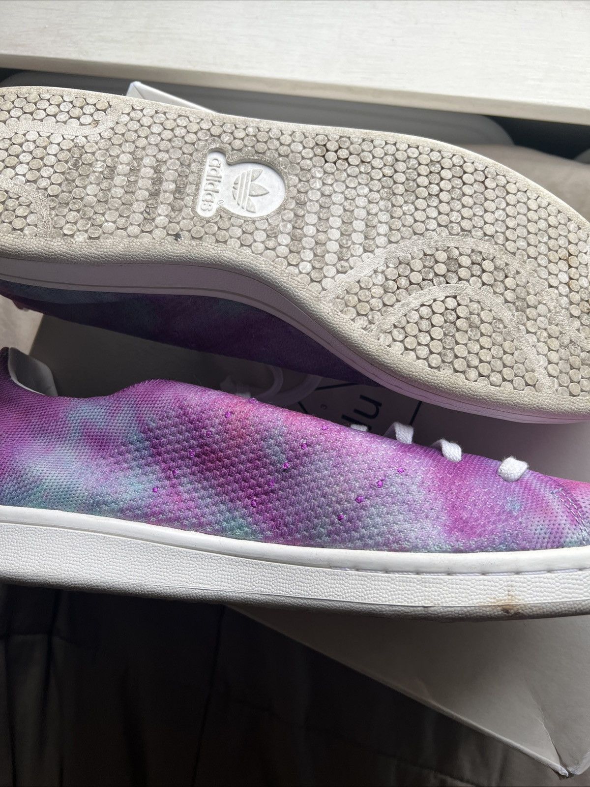 Adidas × Pharrell Pharrell Williams HU Holi Stan Smith MC Chalk Coral Size US 12 / EU 45 - 5 Thumbnail