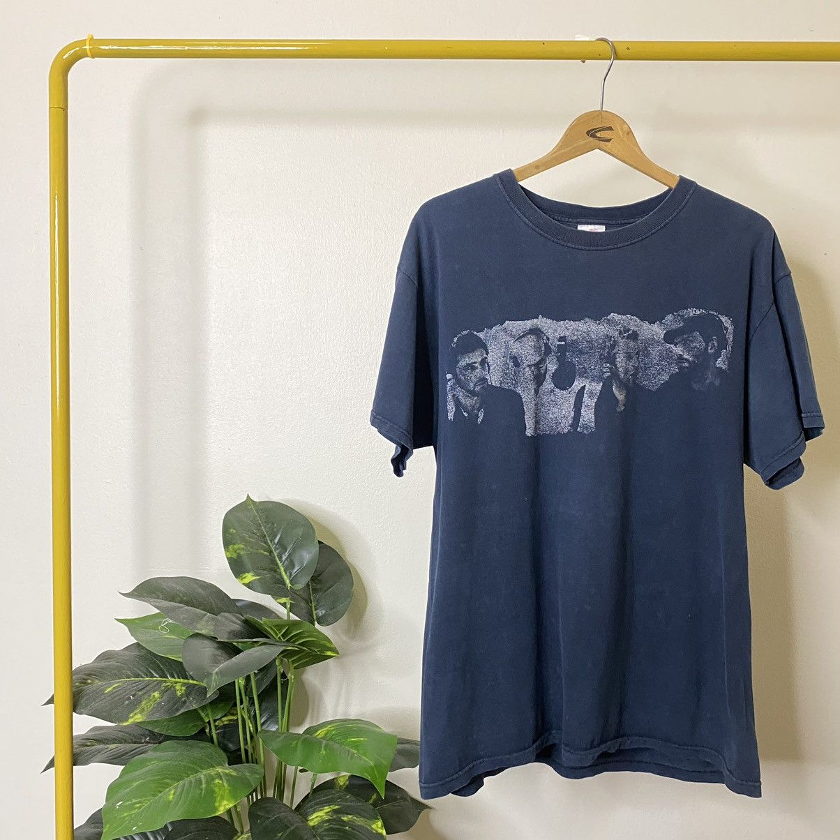 Band Tees × Vintage Vintage 2000s Coldplay English Rock Band Viva La Vida Album Size US L / EU 52-54 / 3 - 1 Thumbnail
