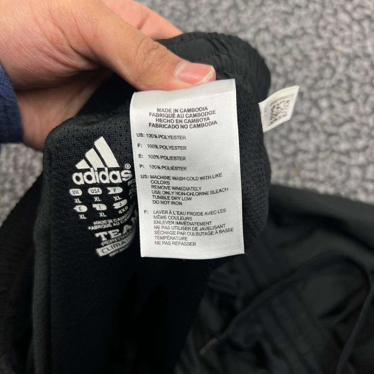 Adidas Adidas Sweatpants Men XL Drawstring Pockets Outdoor 36x34 Size US 36 / EU 52 - 3 Thumbnail