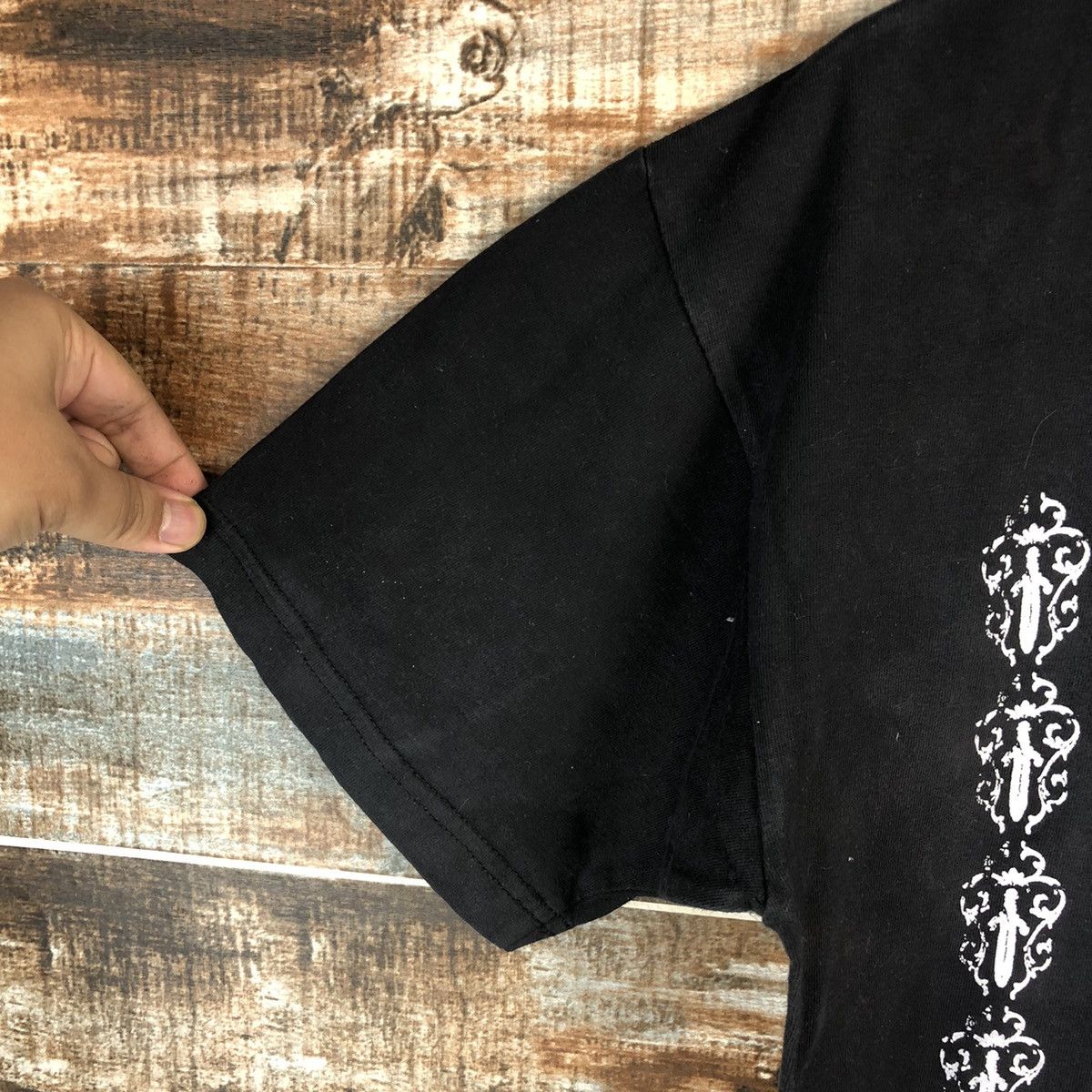 Vintage Cross vintage faded Black T-Shirt #2597 Size US L / EU 52-54 / 3 - 7 Thumbnail