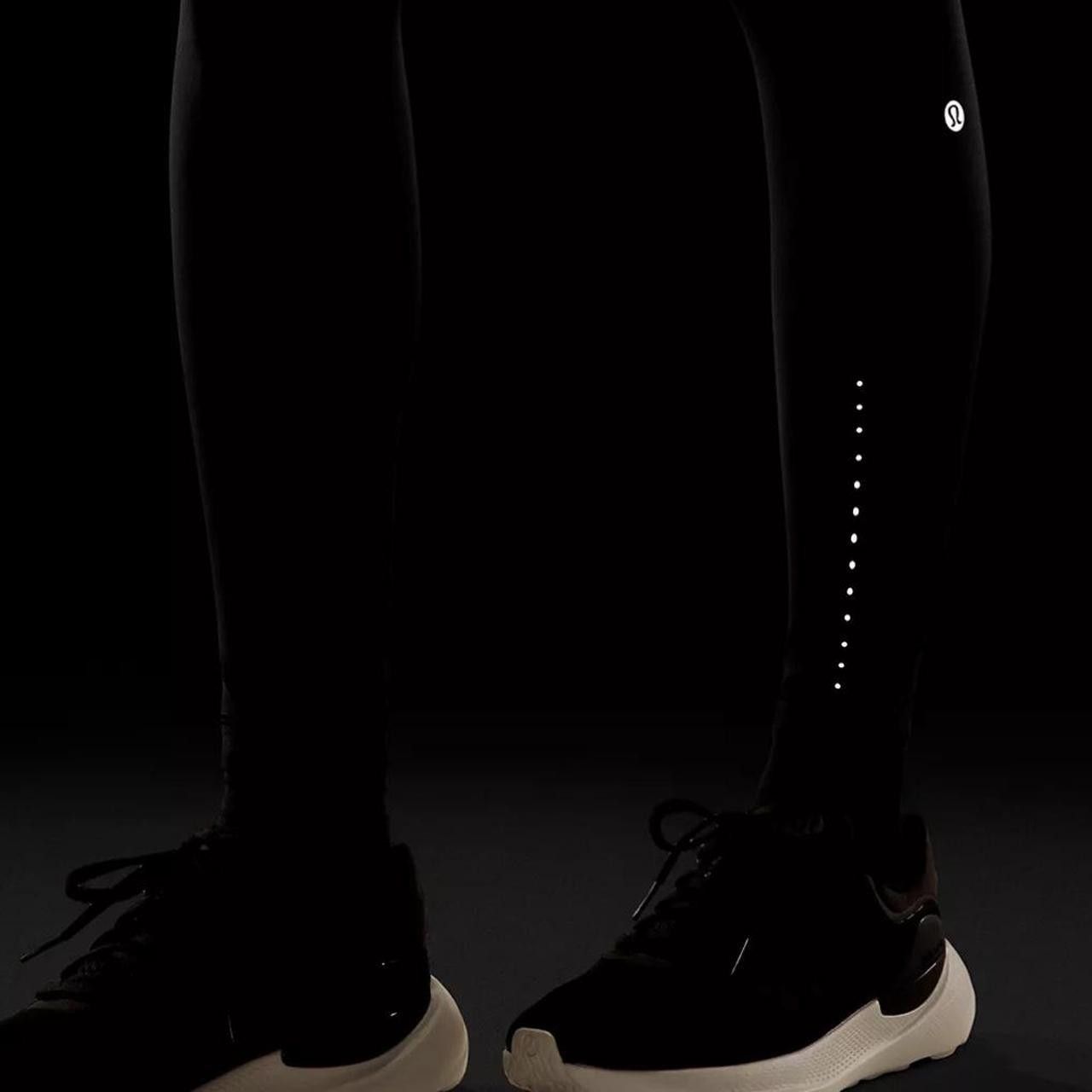 Lululemon Lululemon Women's Black Legging Size 28" / US 6 / IT 42 - 6 Thumbnail