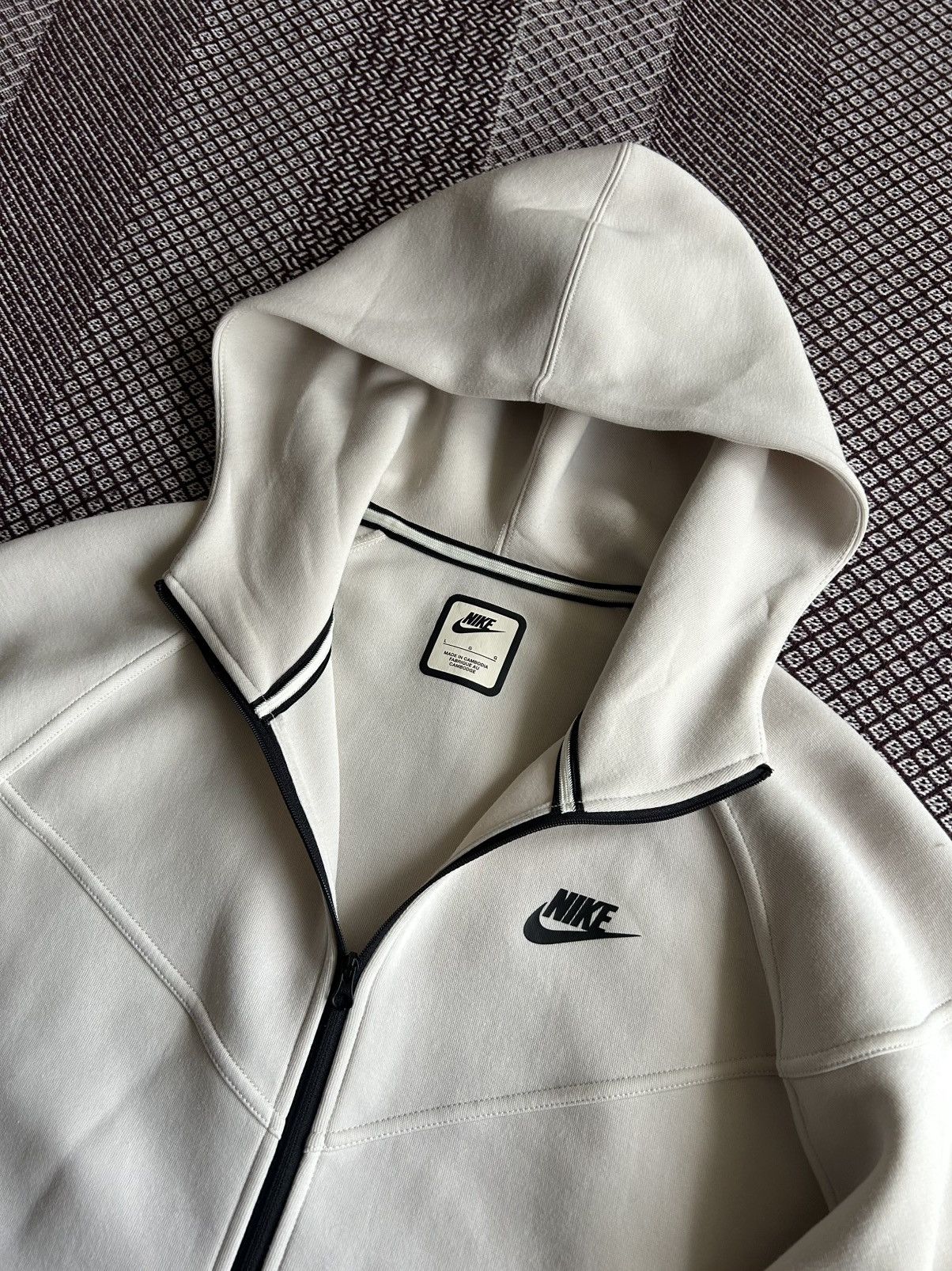 Nike Nike Sportswear Zip Hoodie Women Tech Fleece Vibe HJ5477-104 Size L / US 10 / IT 46 - 8 Thumbnail